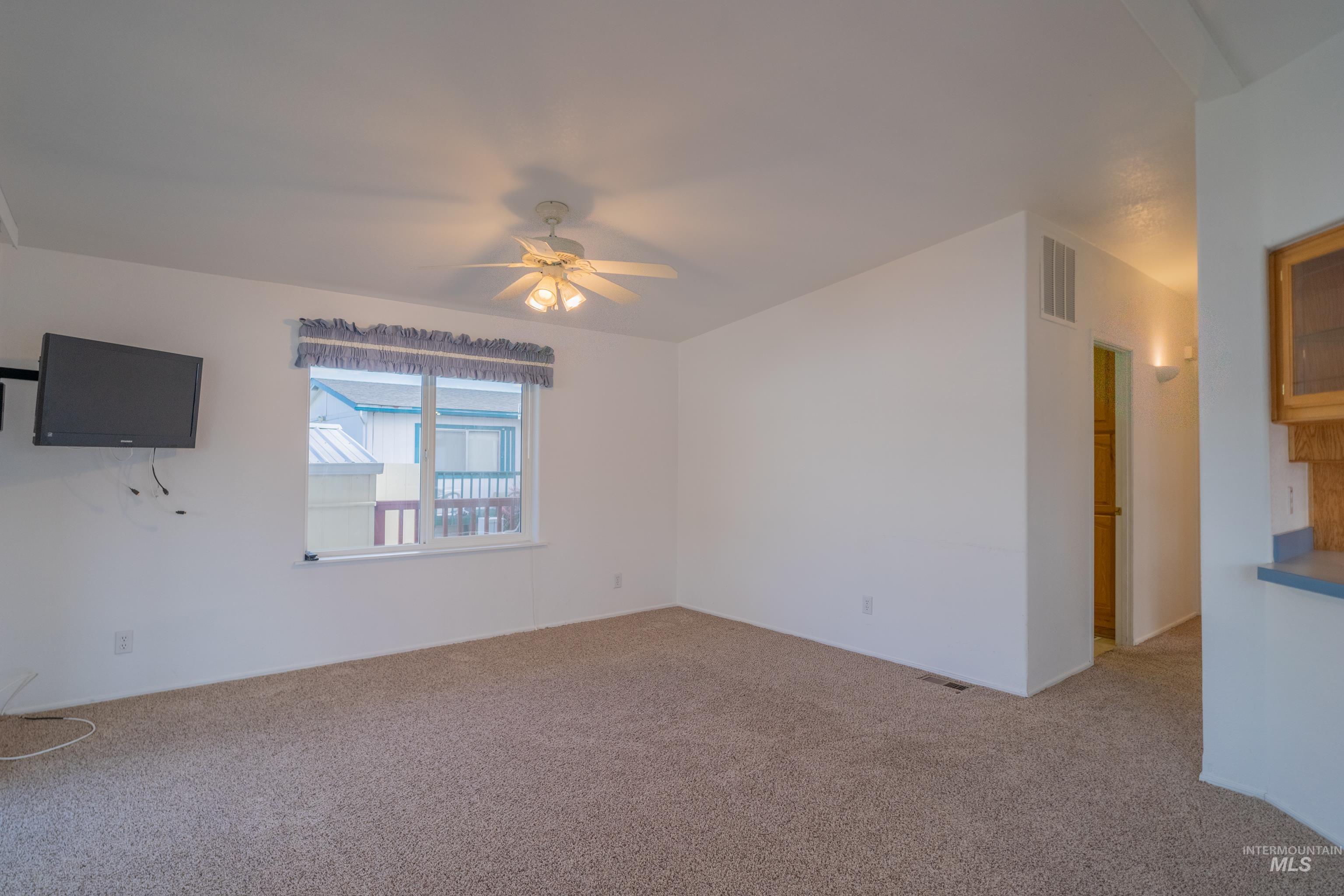 2115 6th Ave. Property Photo 17