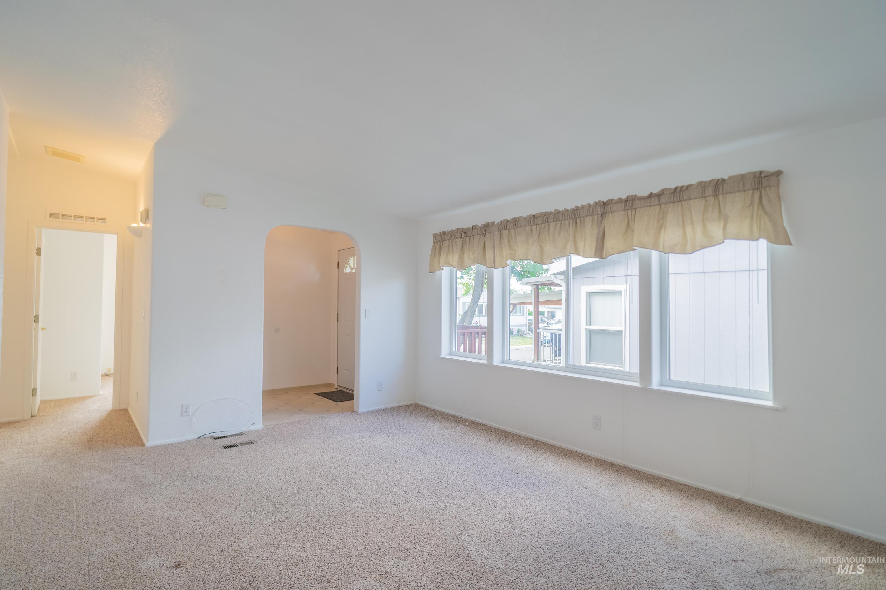 2115 6th Ave. Property Photo 18