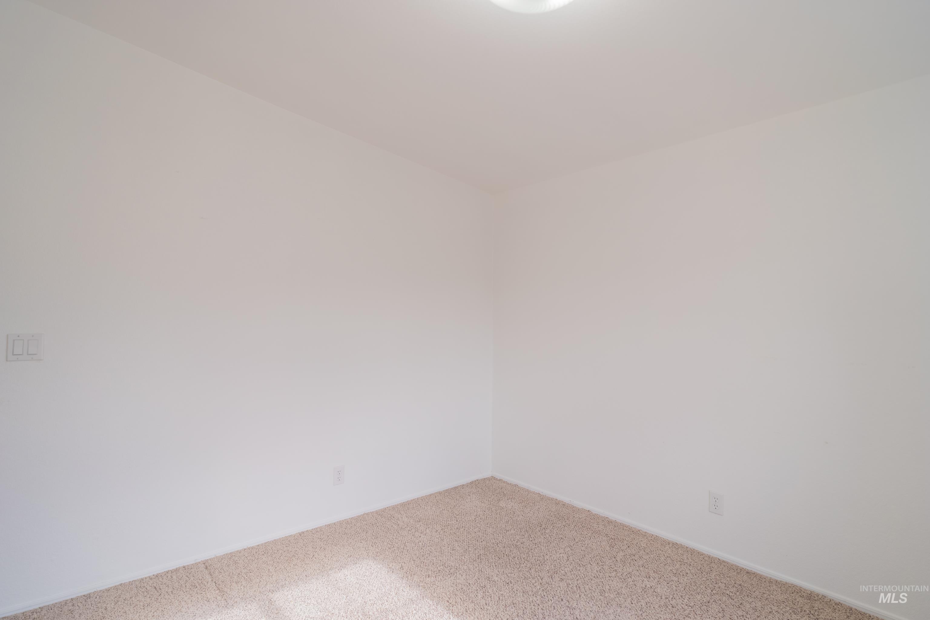 2115 6th Ave. Property Photo 30