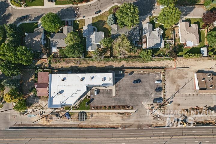 6734 W State Street Property Photo 21