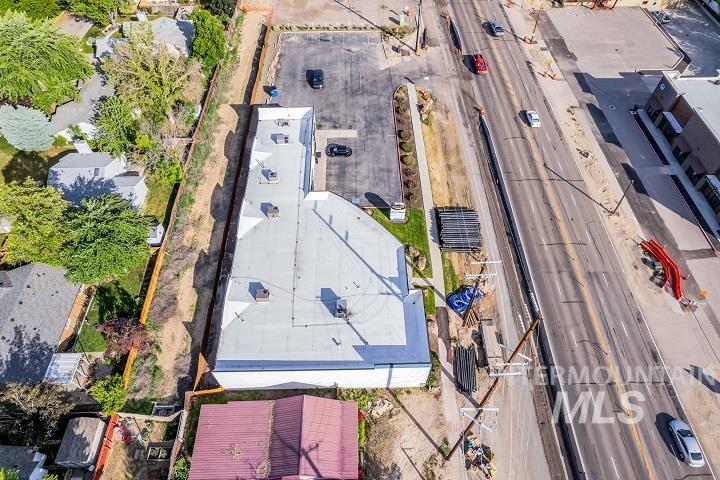6734 W State Street Property Photo 27