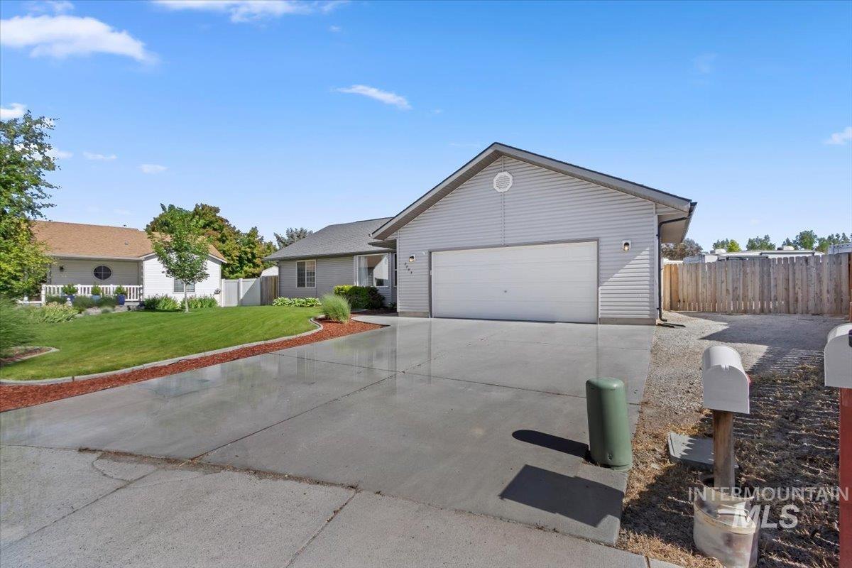 2797 Paintbrush Dr Property Photo 4