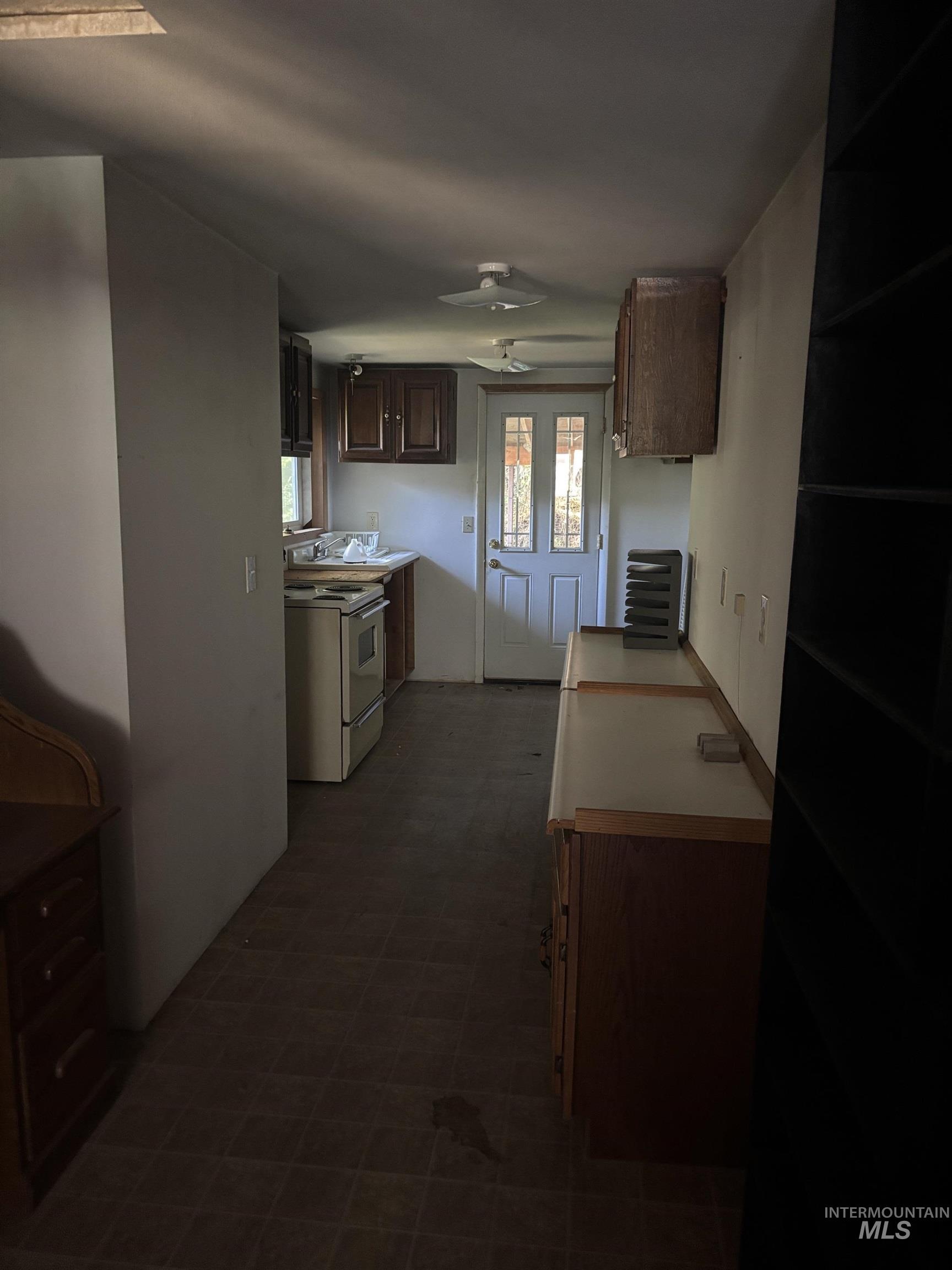 46582 Highway 12 Property Photo 26