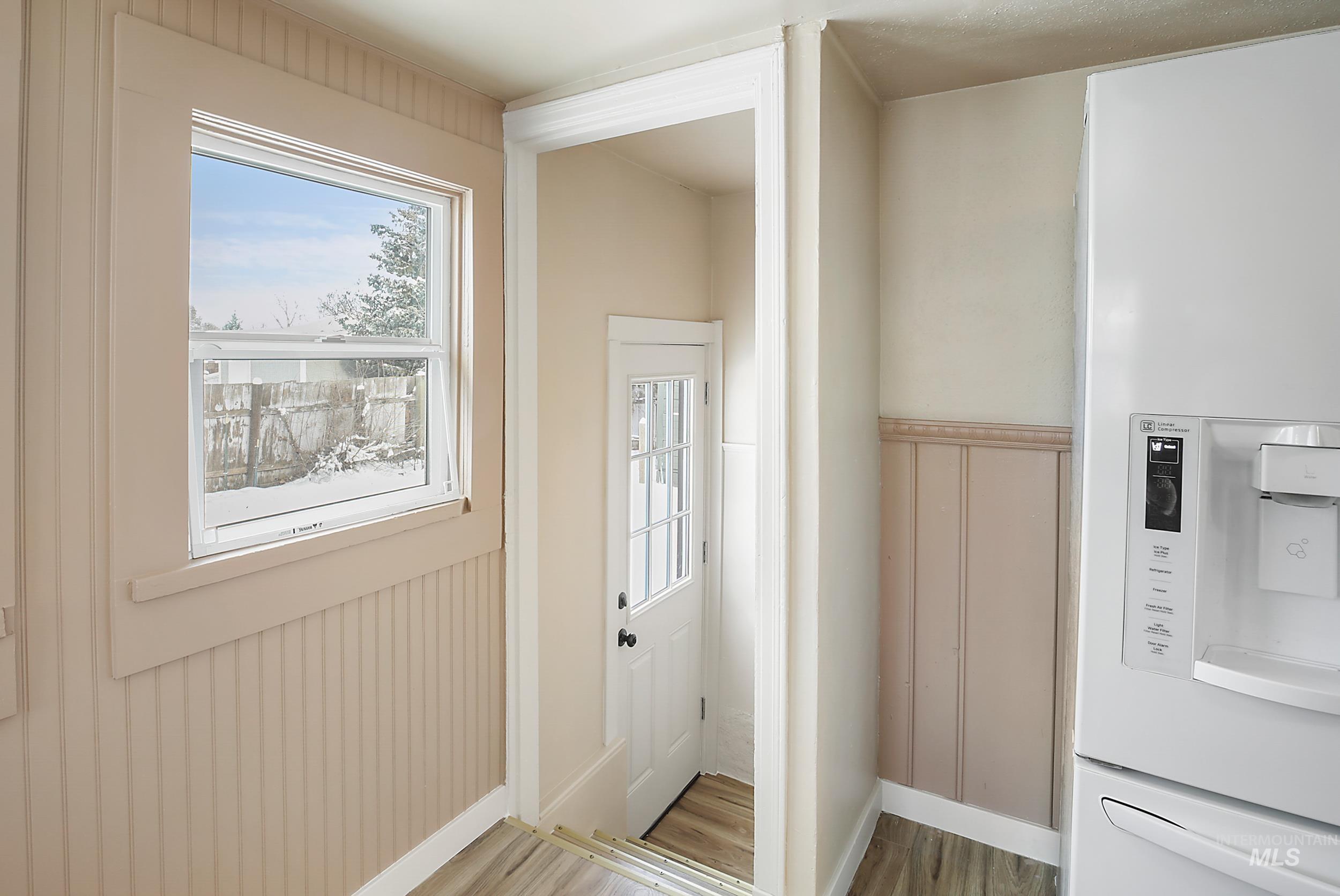 429 Burrell Ave. Property Photo 13