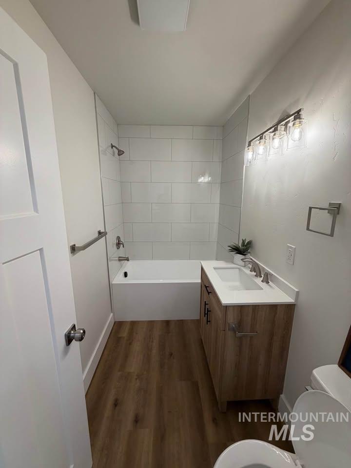329 Lincoln Street Property Photo 14
