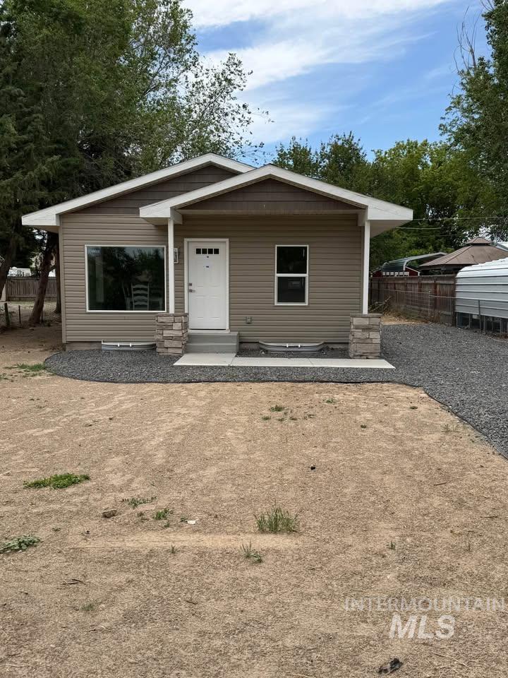 329 Lincoln Street Property Photo 16