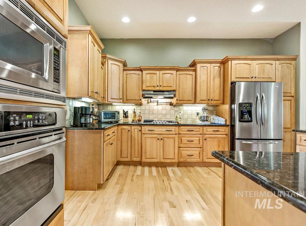 15387 Reminiscene Dr Property Photo 6