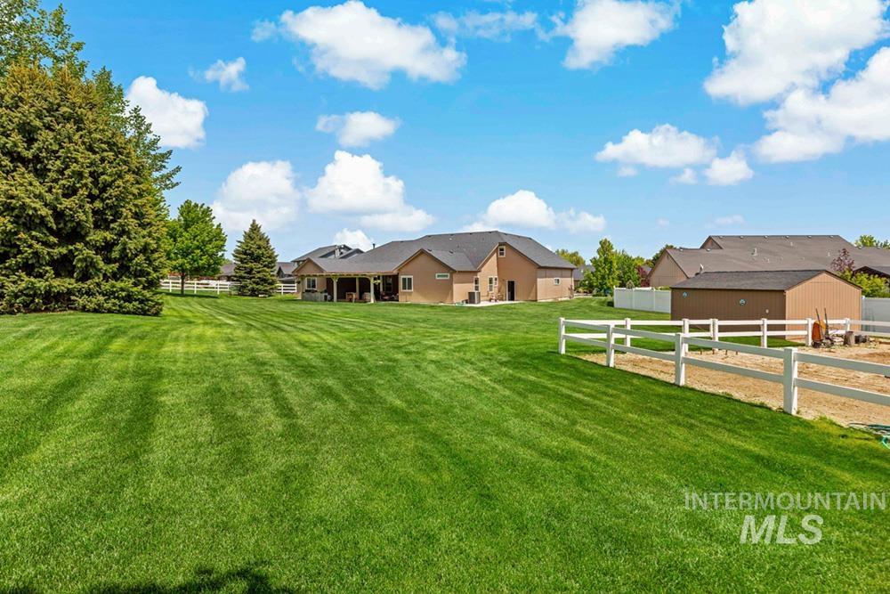 15387 Reminiscene Dr Property Photo 19