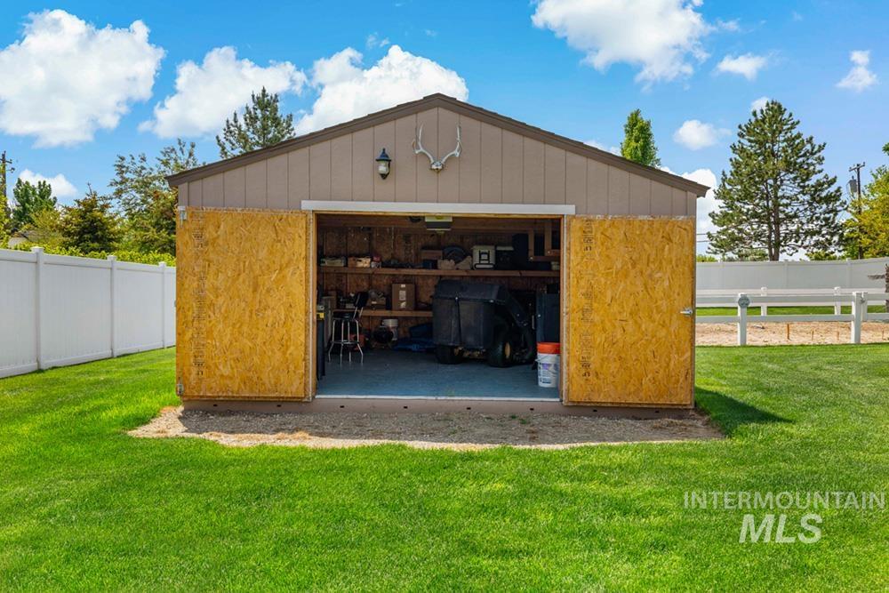 15387 Reminiscene Dr Property Photo 22