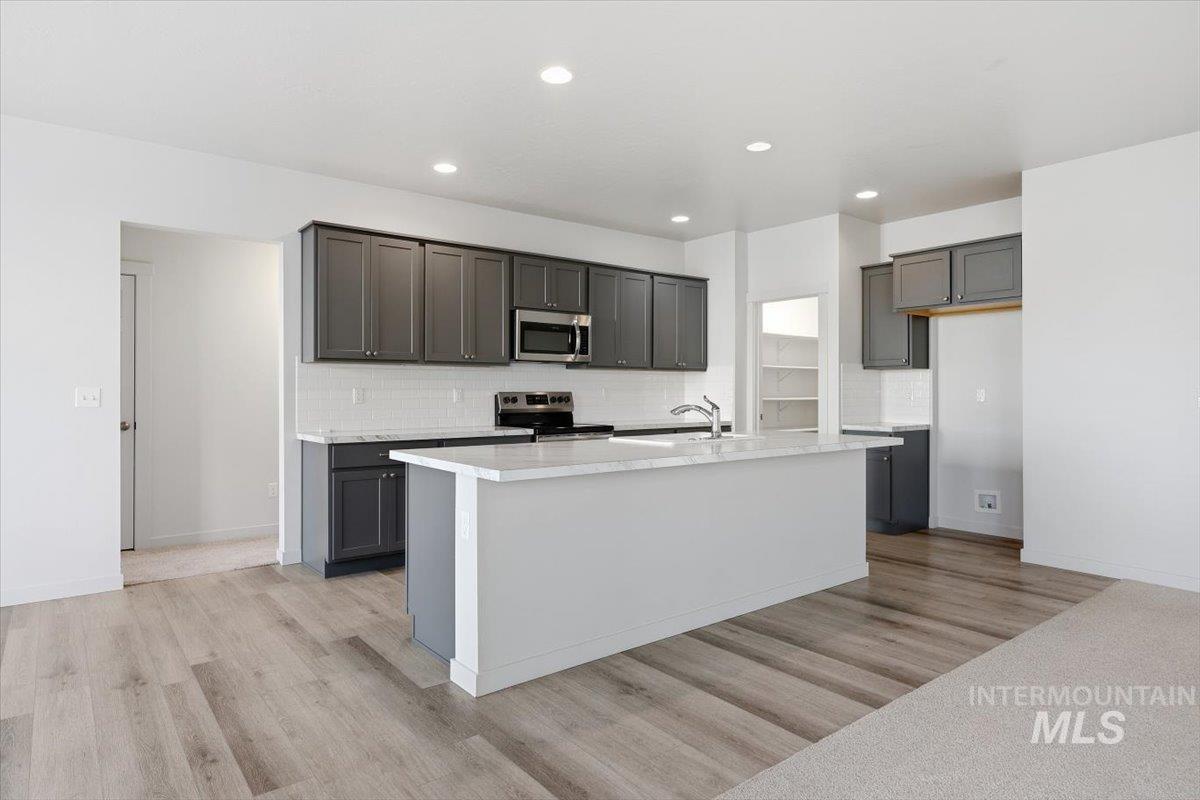 13141 S Coquille River Ave Property Photo 12