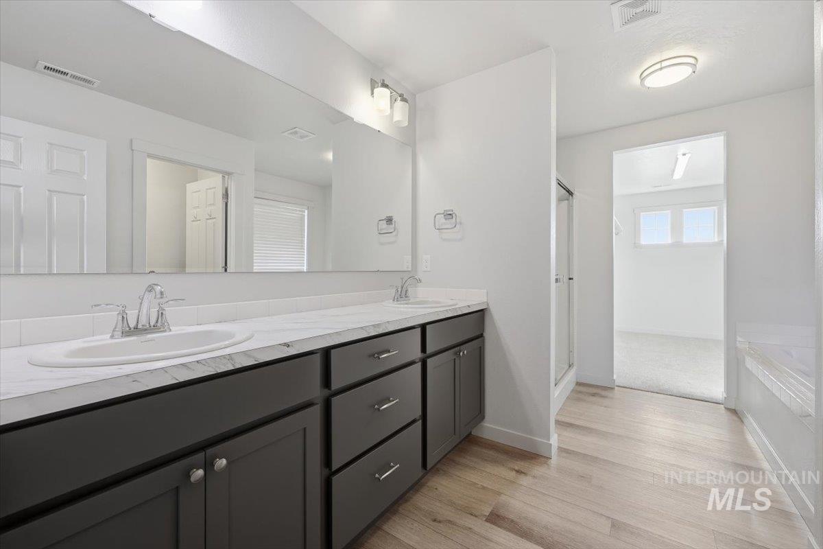 13141 S Coquille River Ave Property Photo 17