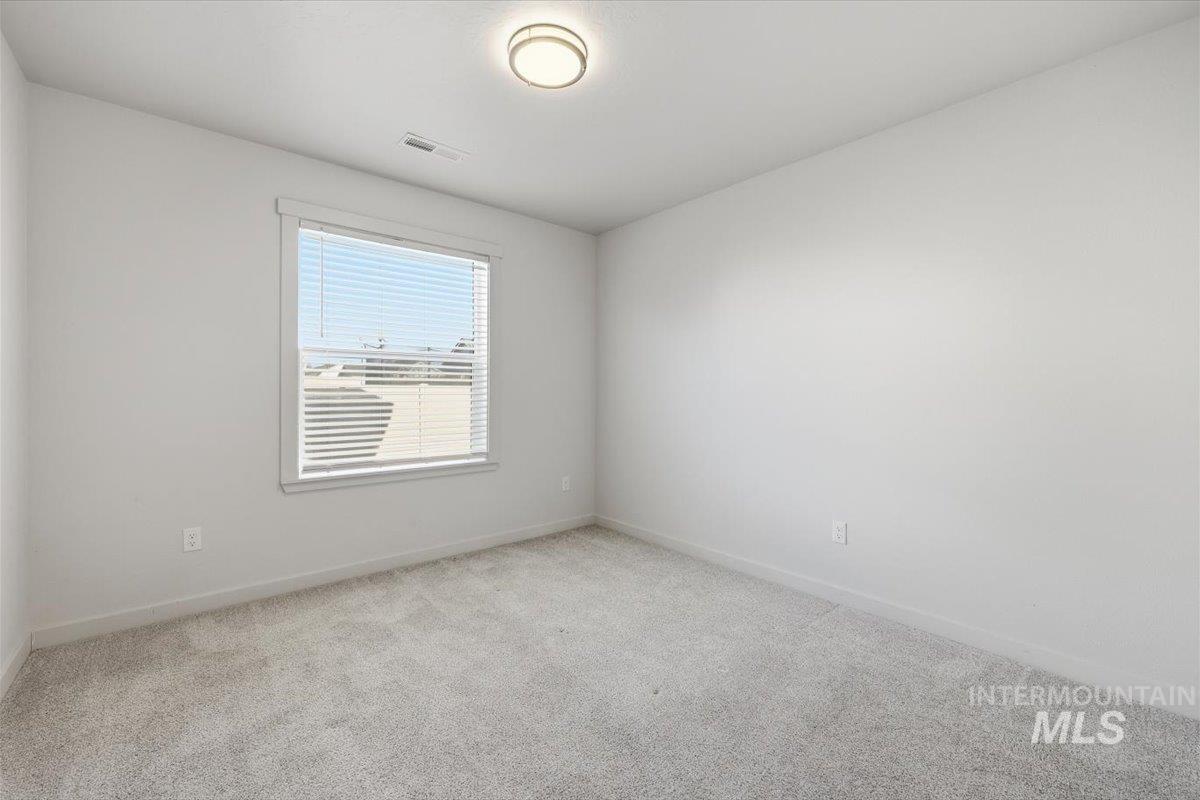 13141 S Coquille River Ave Property Photo 20