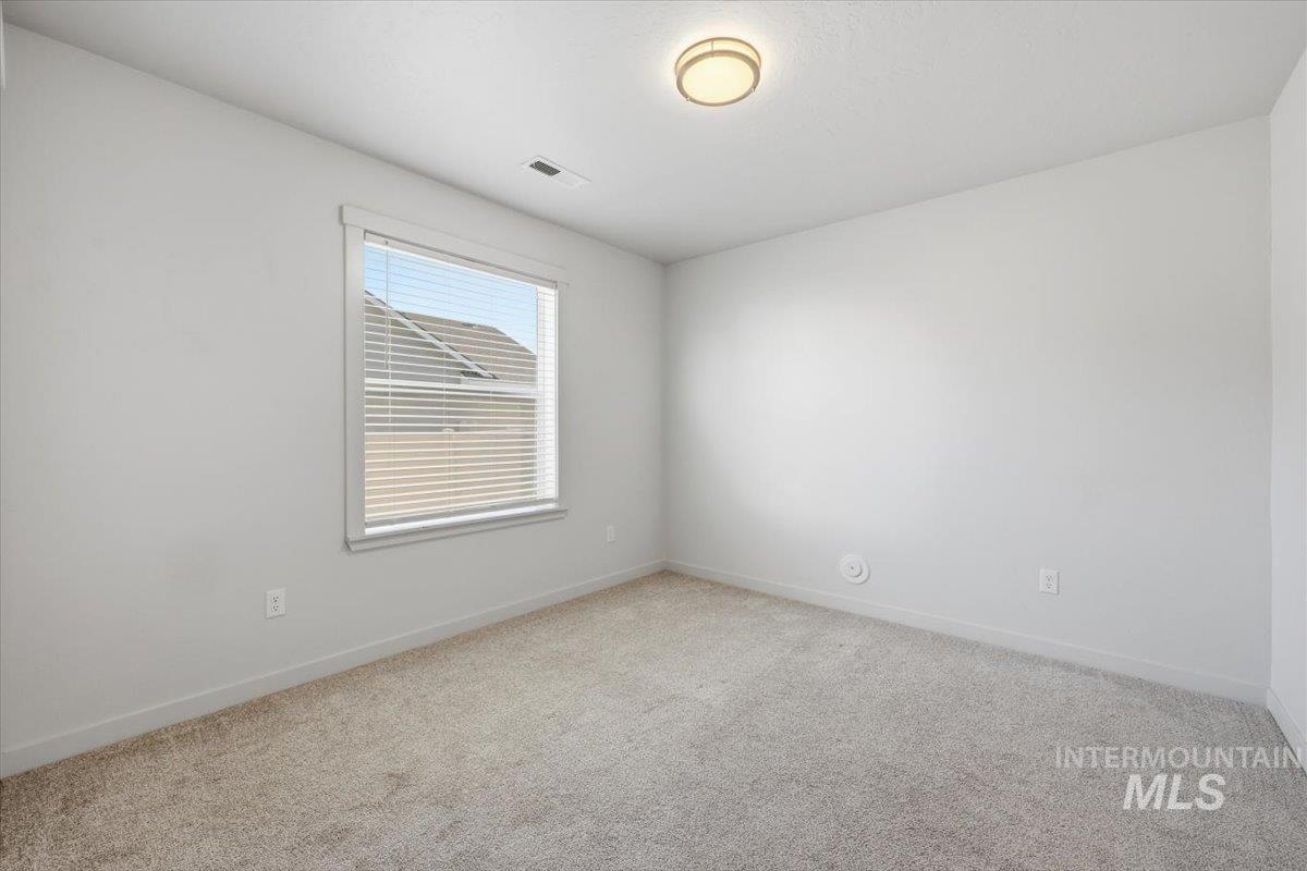 13141 S Coquille River Ave Property Photo 23