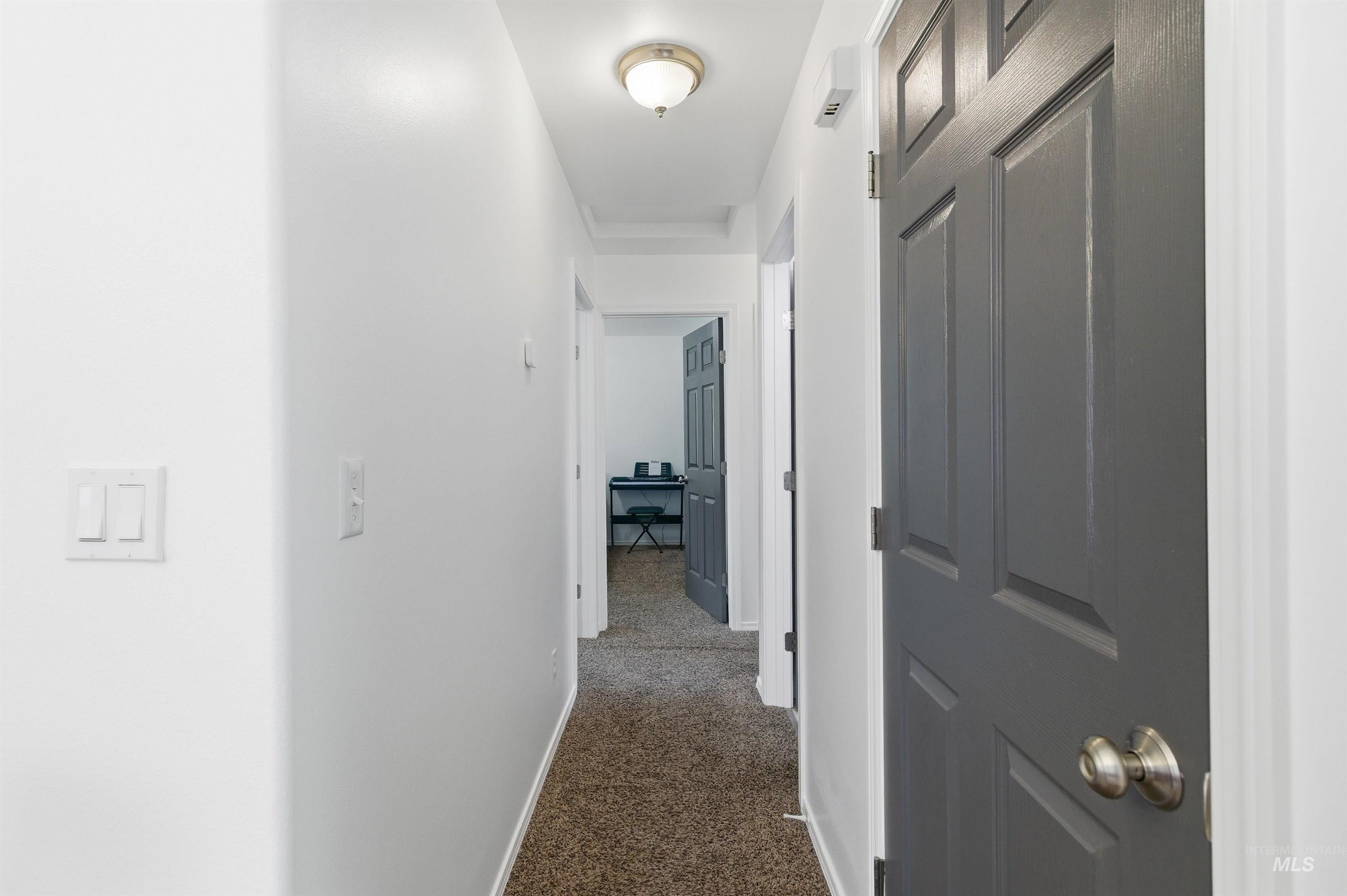 483 E Valleyview Avenue Property Photo 17
