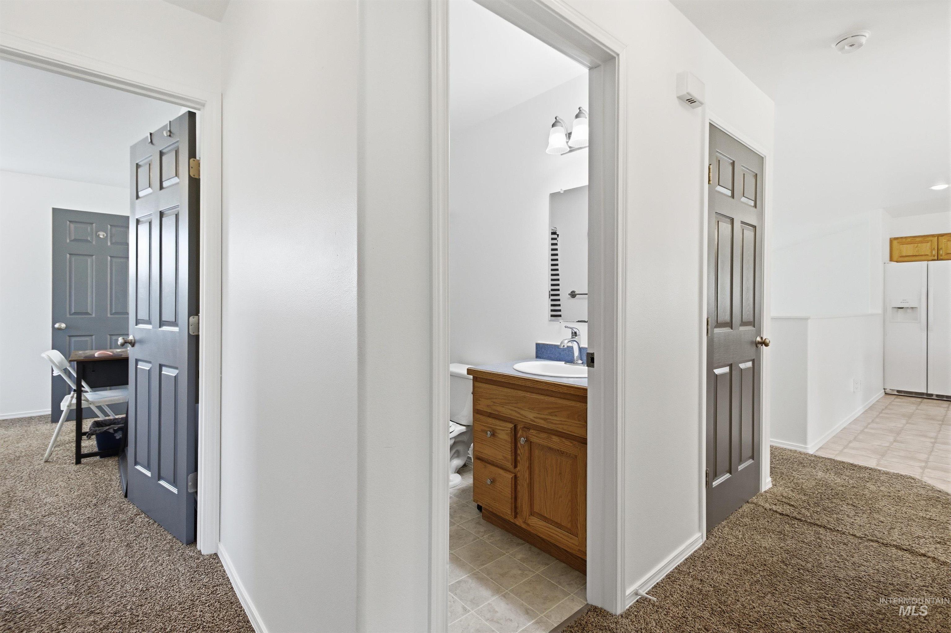 483 E Valleyview Avenue Property Photo 22