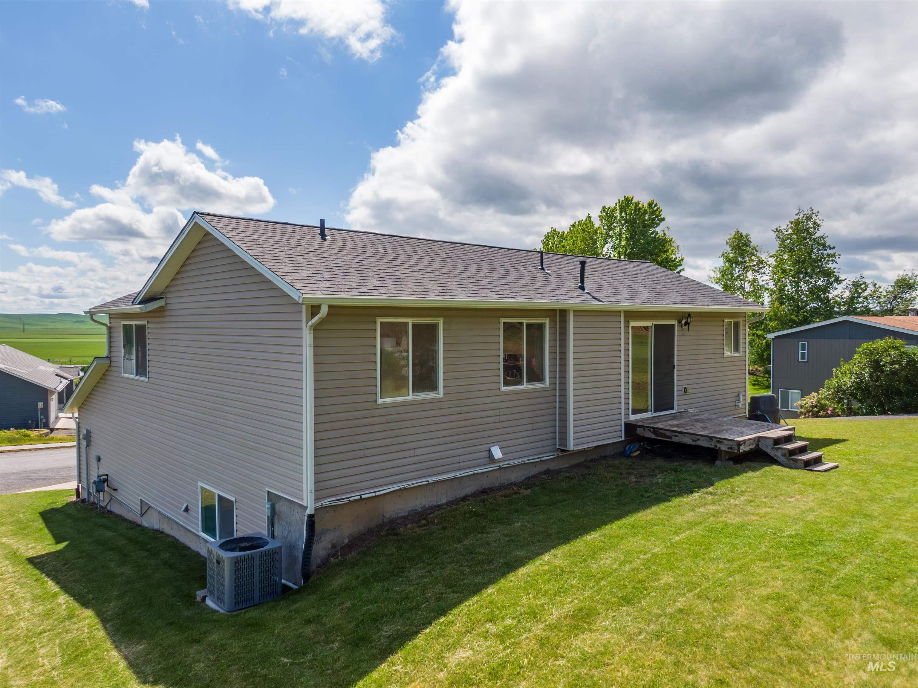 483 E Valleyview Avenue Property Photo 41