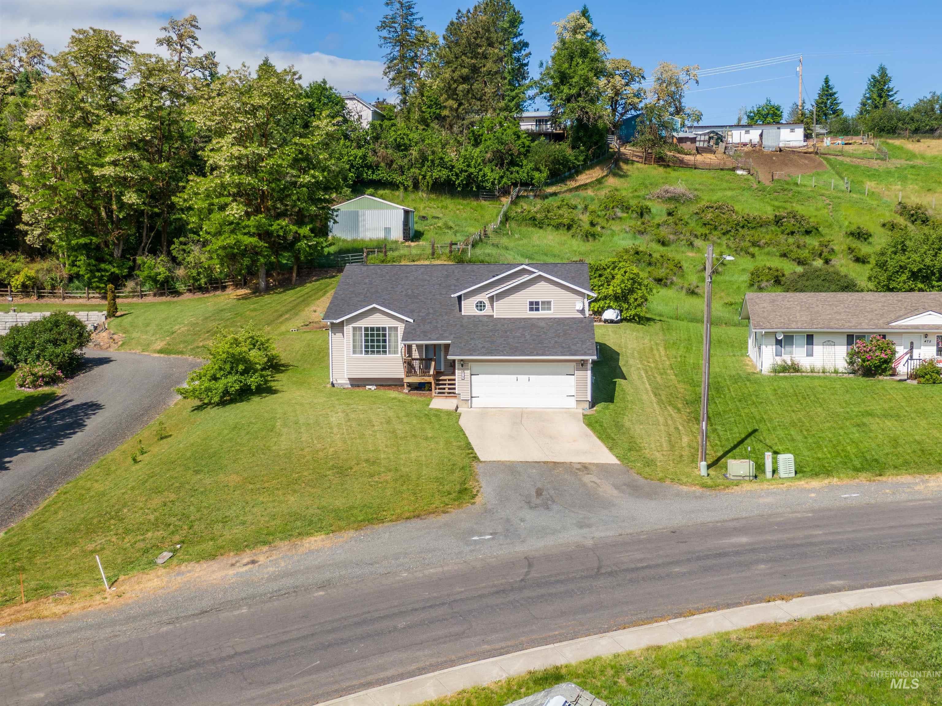 483 E Valleyview Avenue Property Photo 42