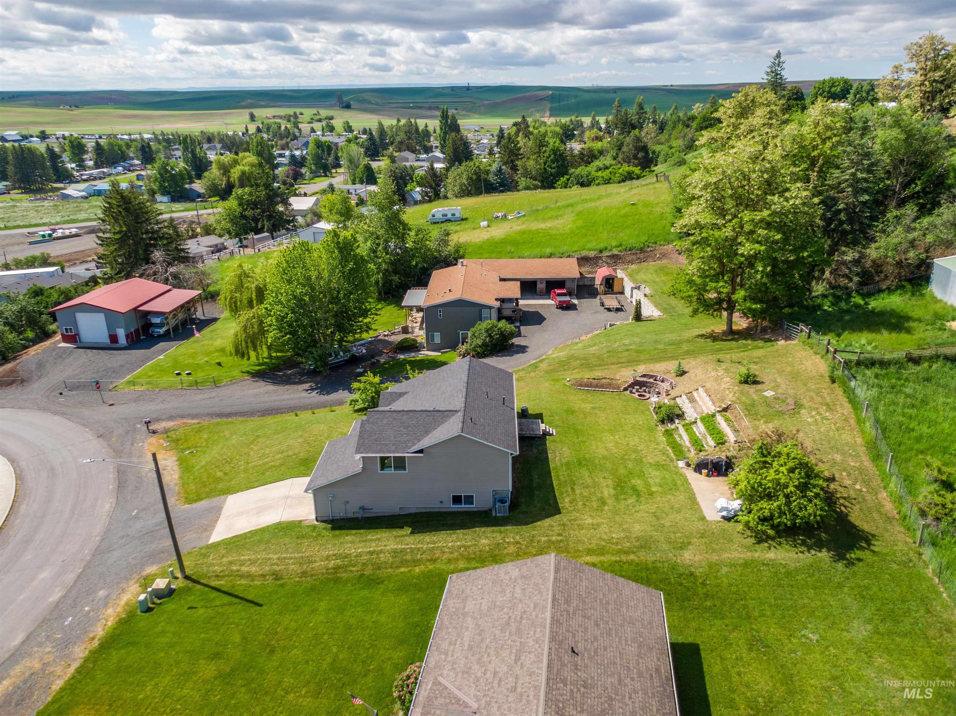 483 E Valleyview Avenue Property Photo 45