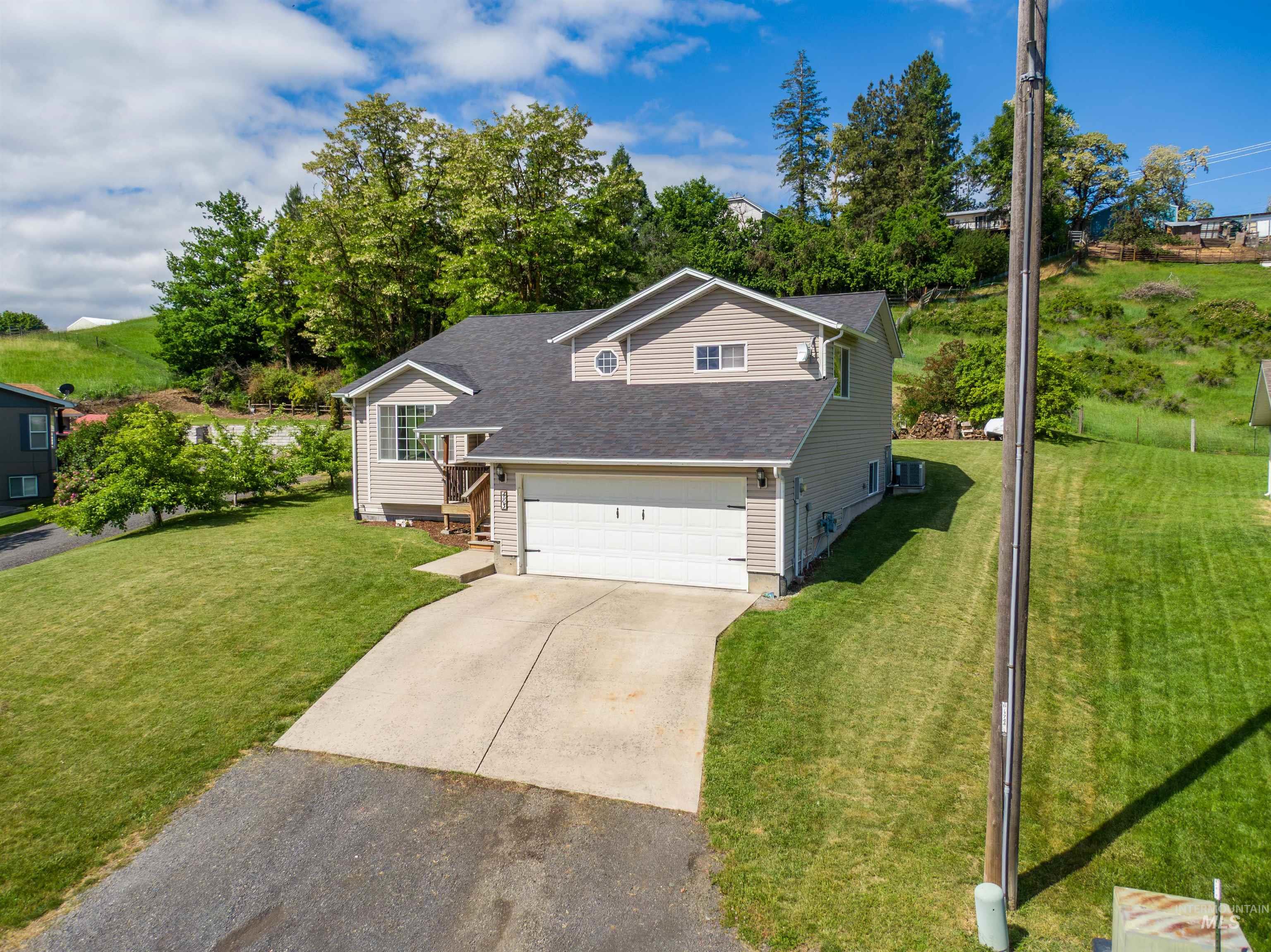483 E Valleyview Avenue Property Photo 49