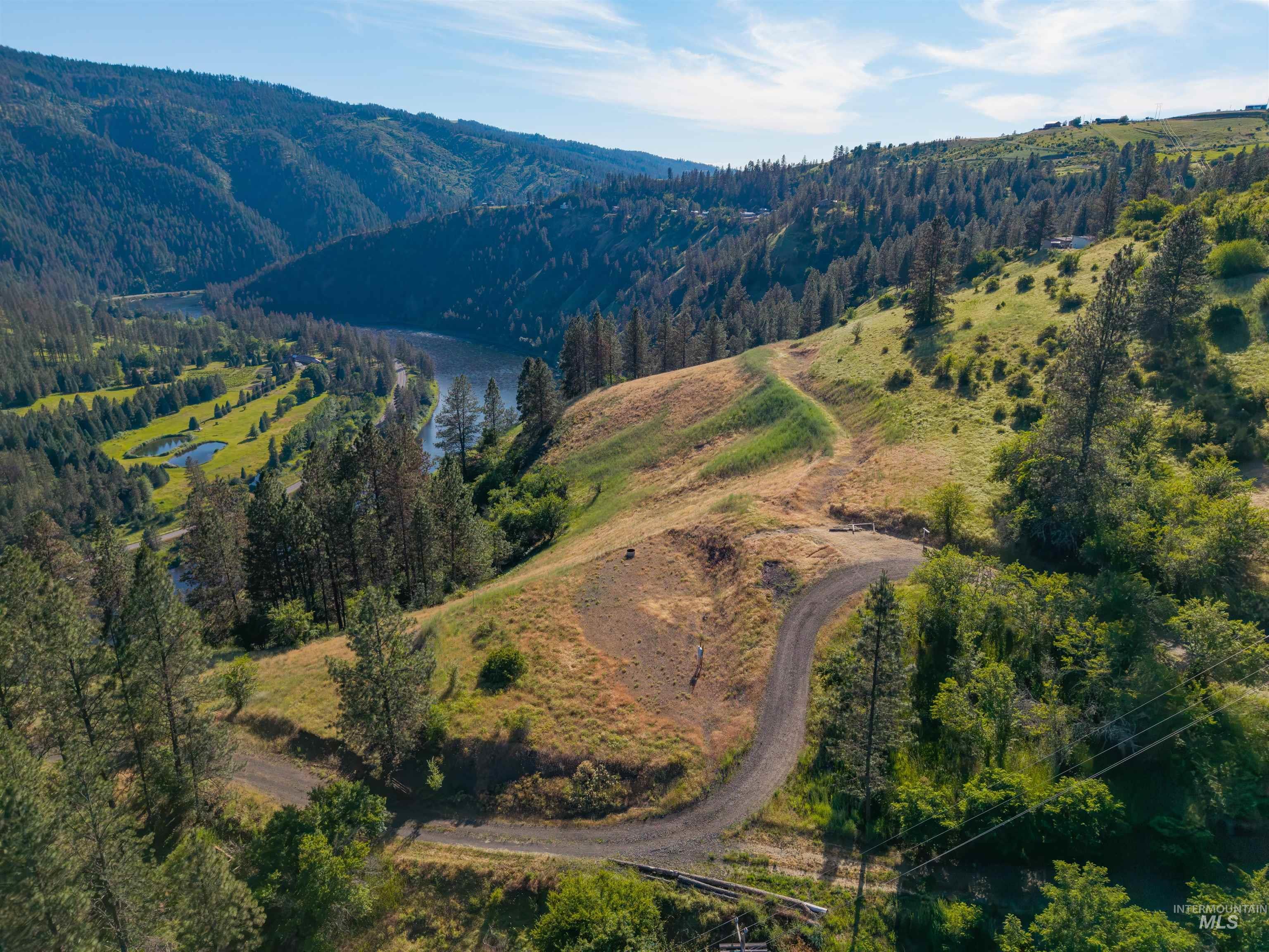 618 Old Peck Grade Property Photo 13