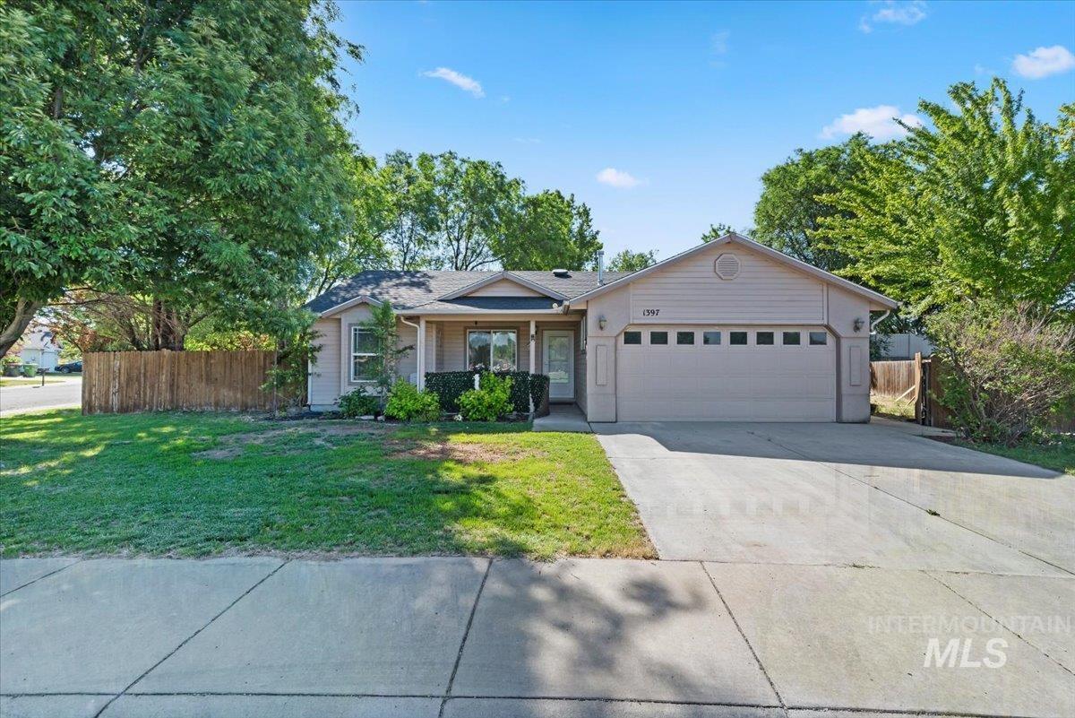 1397 W Silver Salmon Dr Property Photo 1
