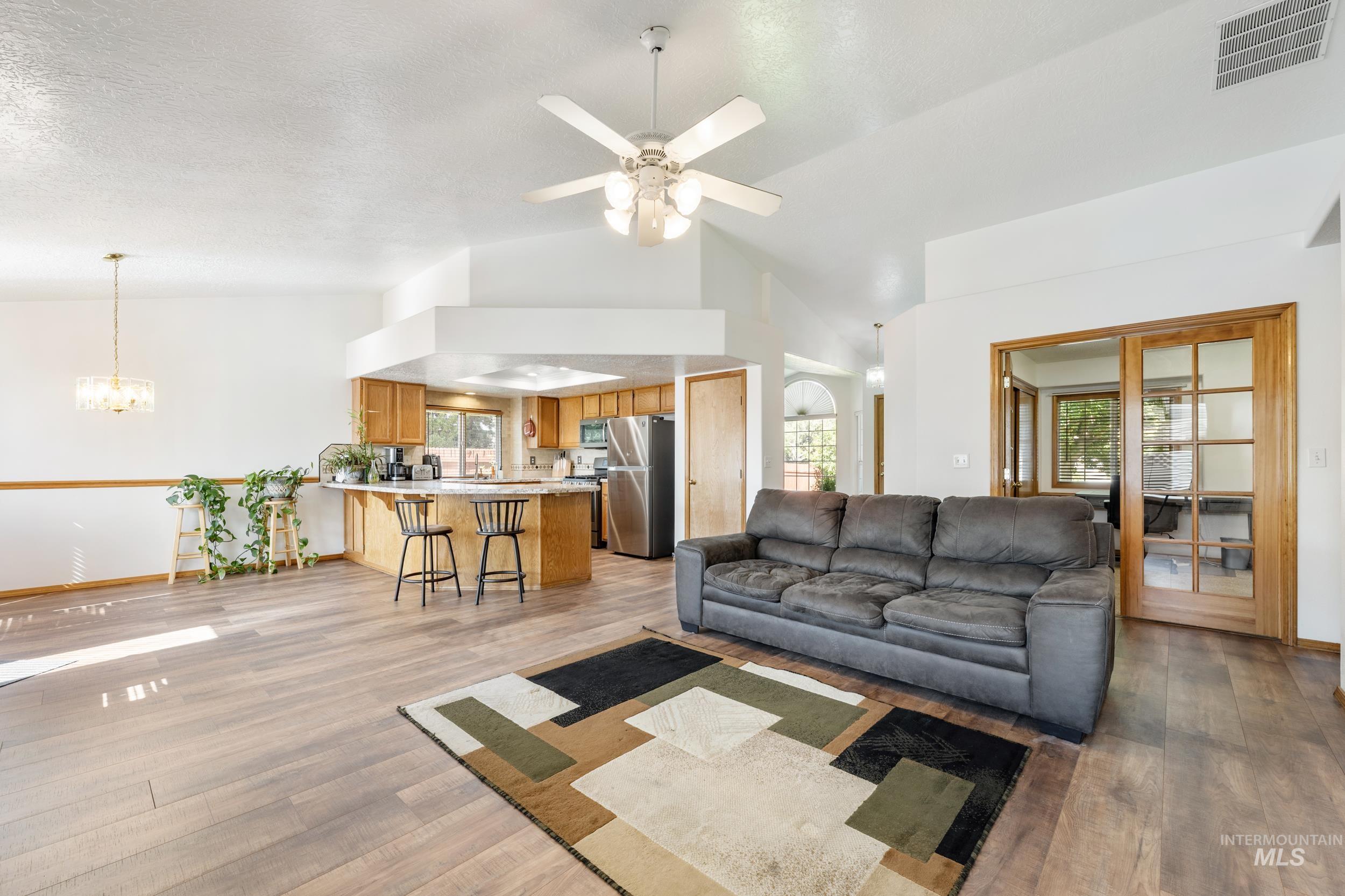 4775 N Edelweiss Ave Property Photo 9