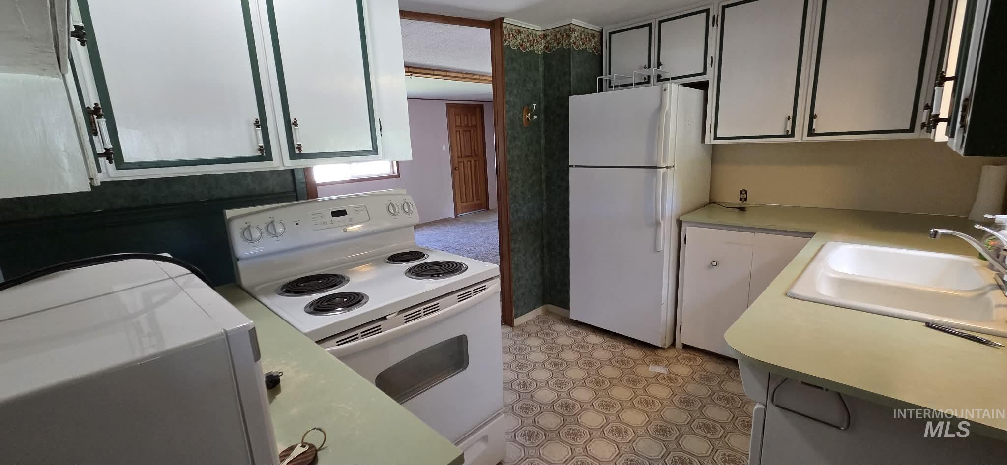 1792 Columbia St Property Photo 13