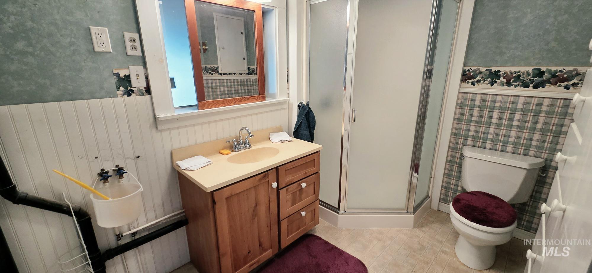 1792 Columbia St Property Photo 16