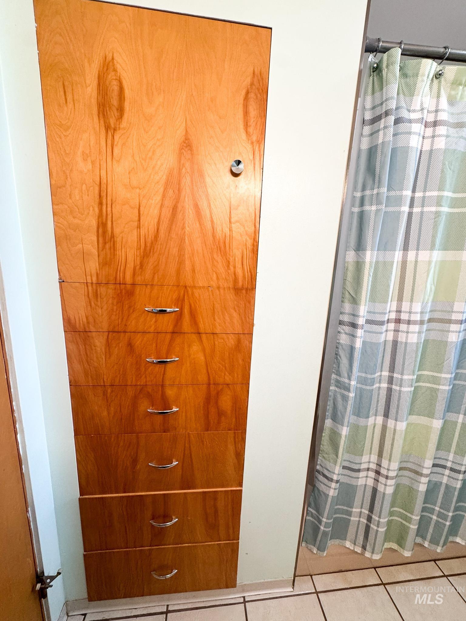 703 College St Property Photo 20