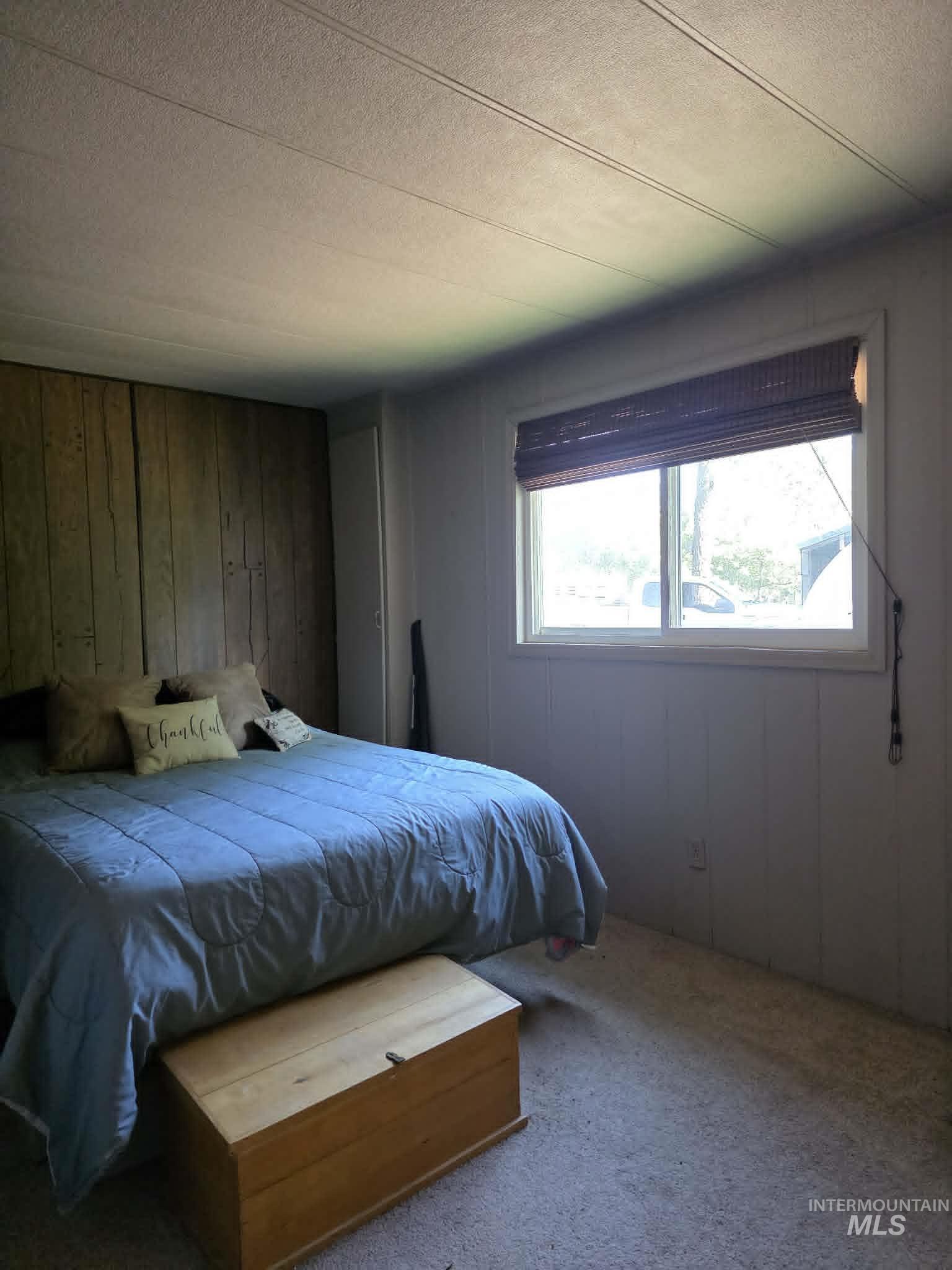 3871 Lakeview Road Property Photo 11