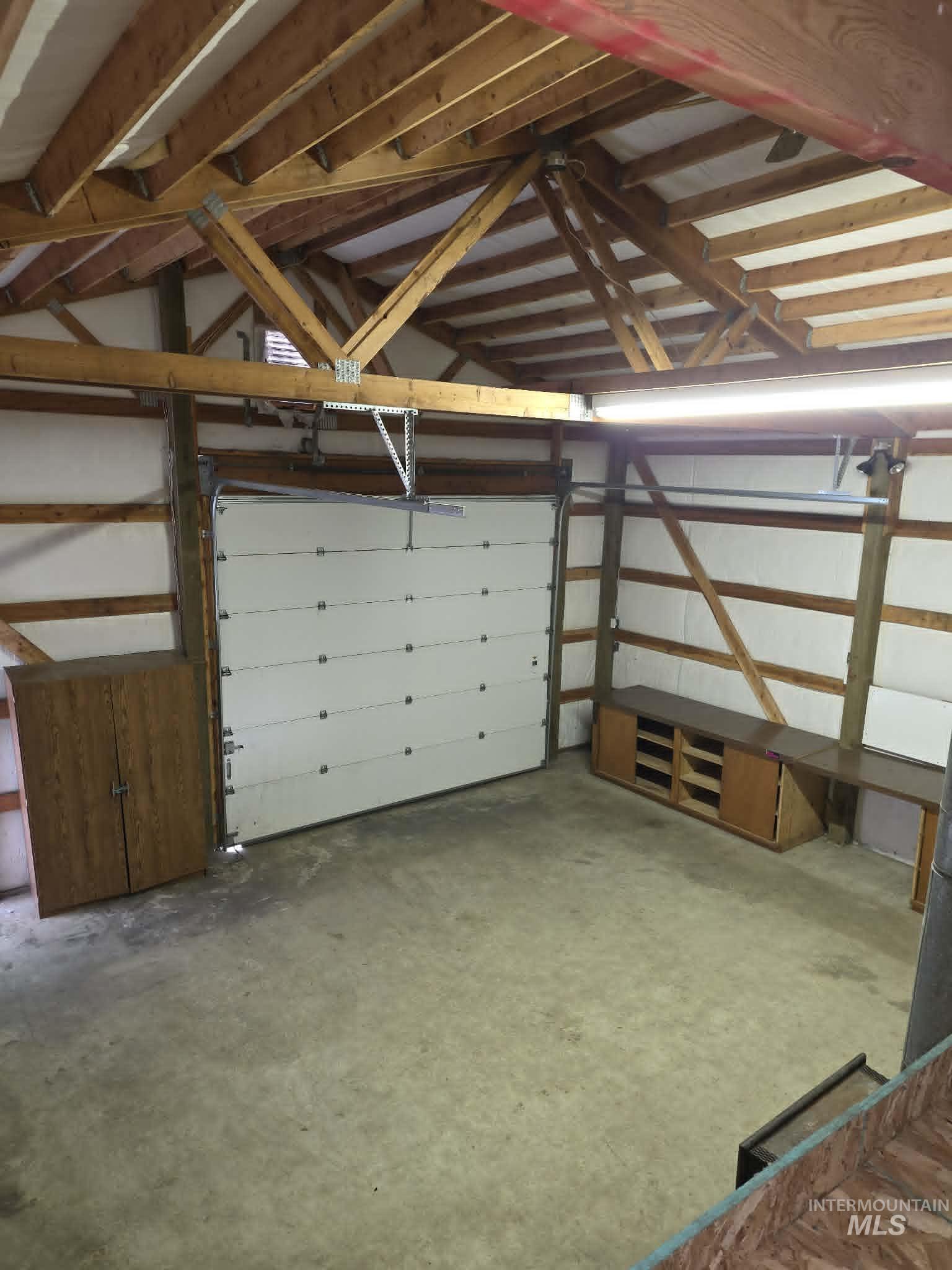 3871 Lakeview Road Property Photo 17