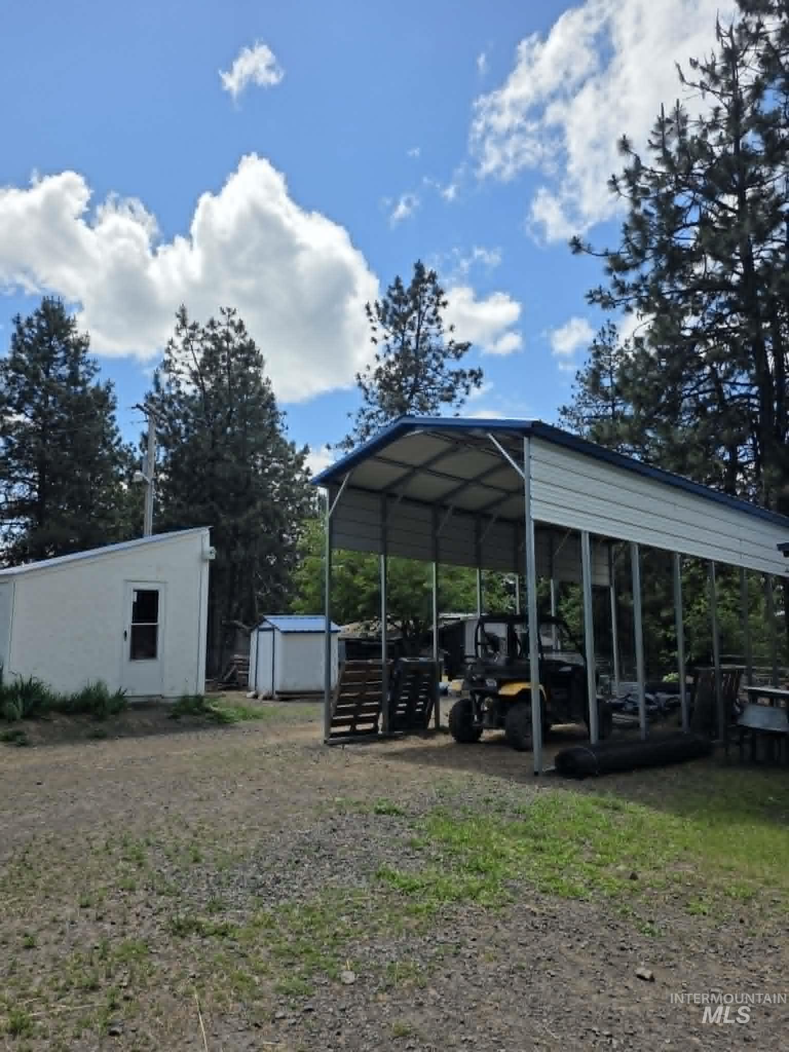 3871 Lakeview Road Property Photo 32