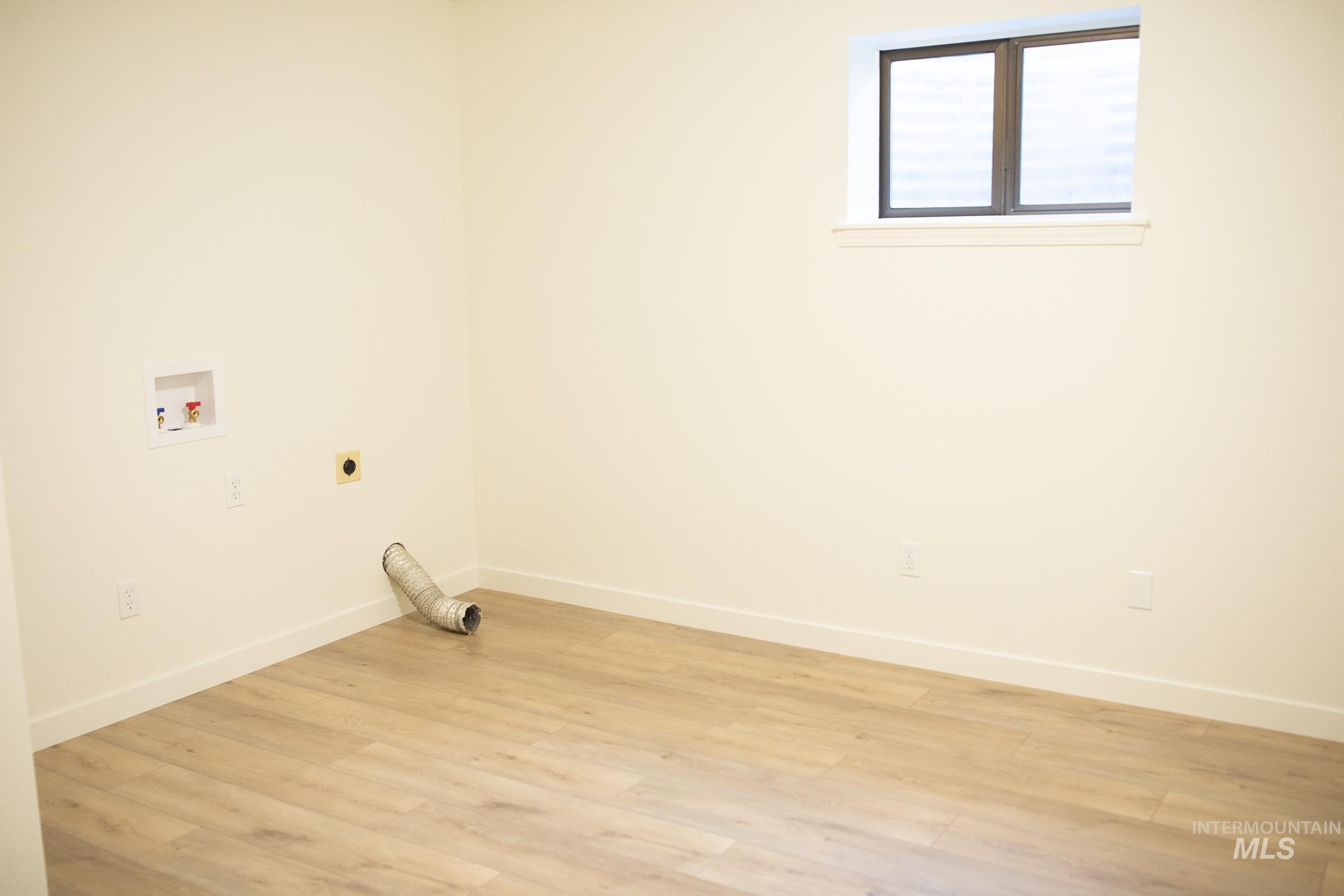 10423 W Barnsdale Dr Property Photo 27