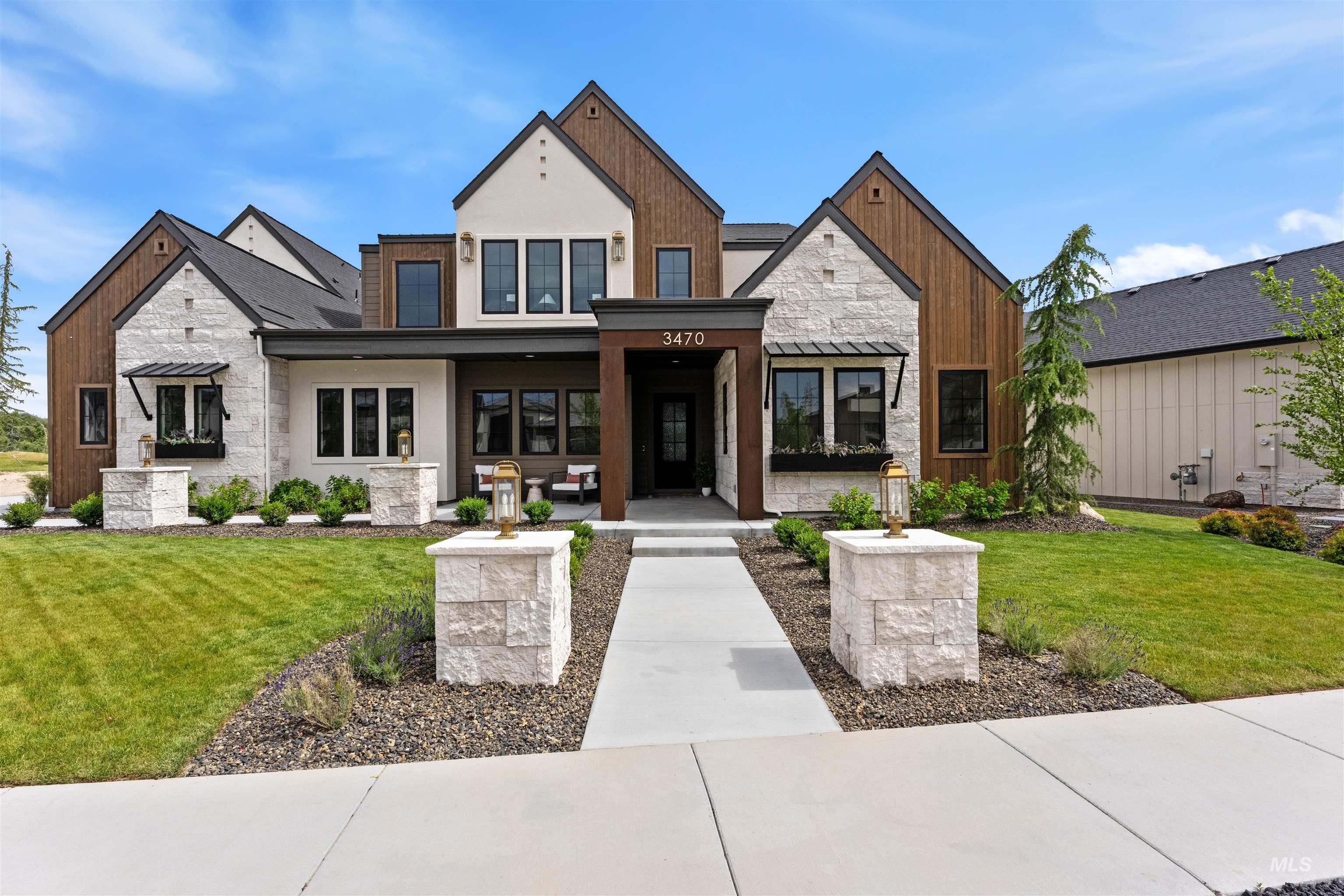 3470 N Harvest Moon Way Property Photo 2