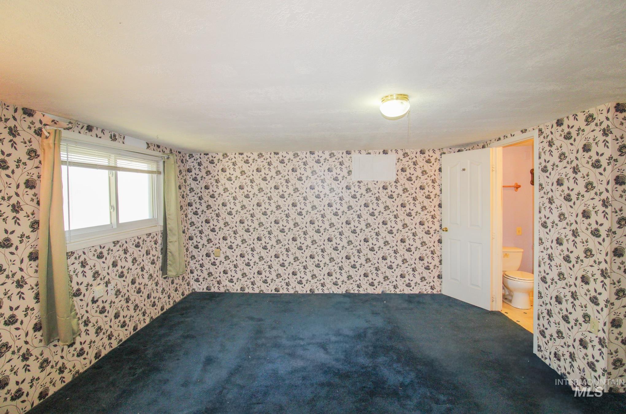 25960 Vermont St Property Photo 12