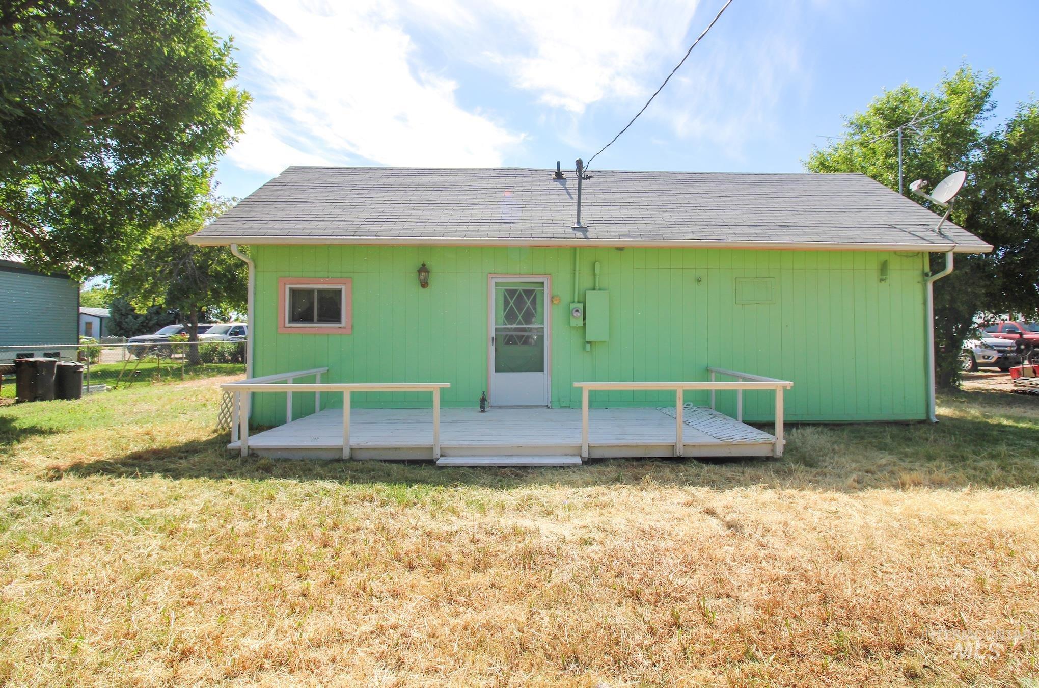 25960 Vermont St Property Photo 17