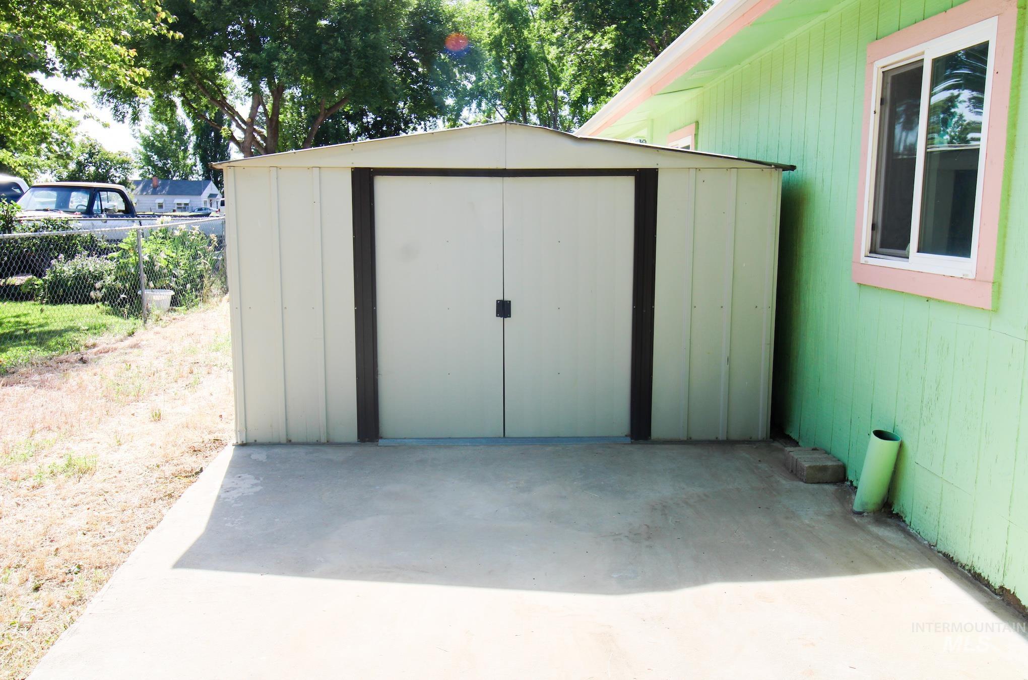 25960 Vermont St Property Photo 18