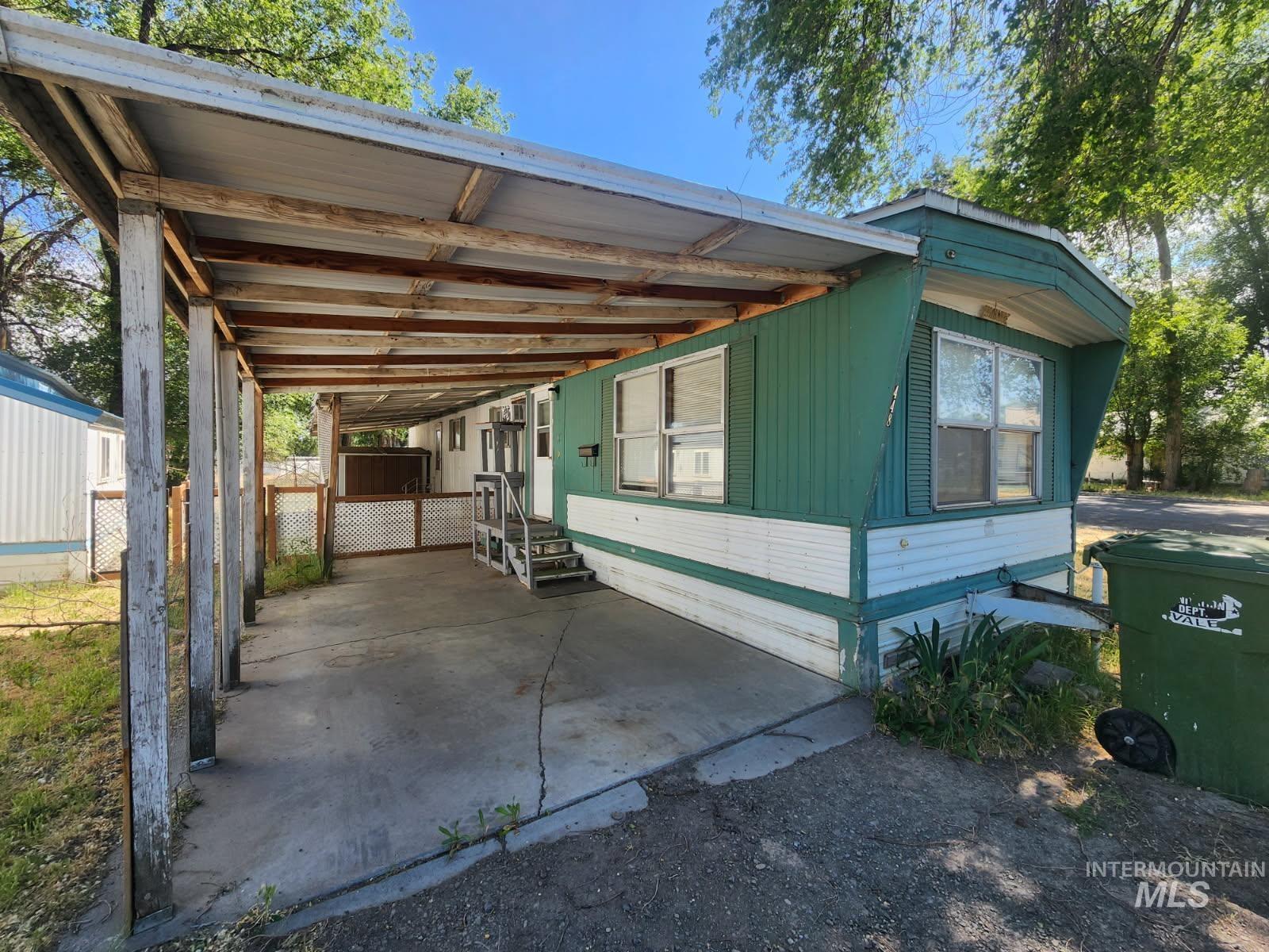 257 D Street Property Photo 3