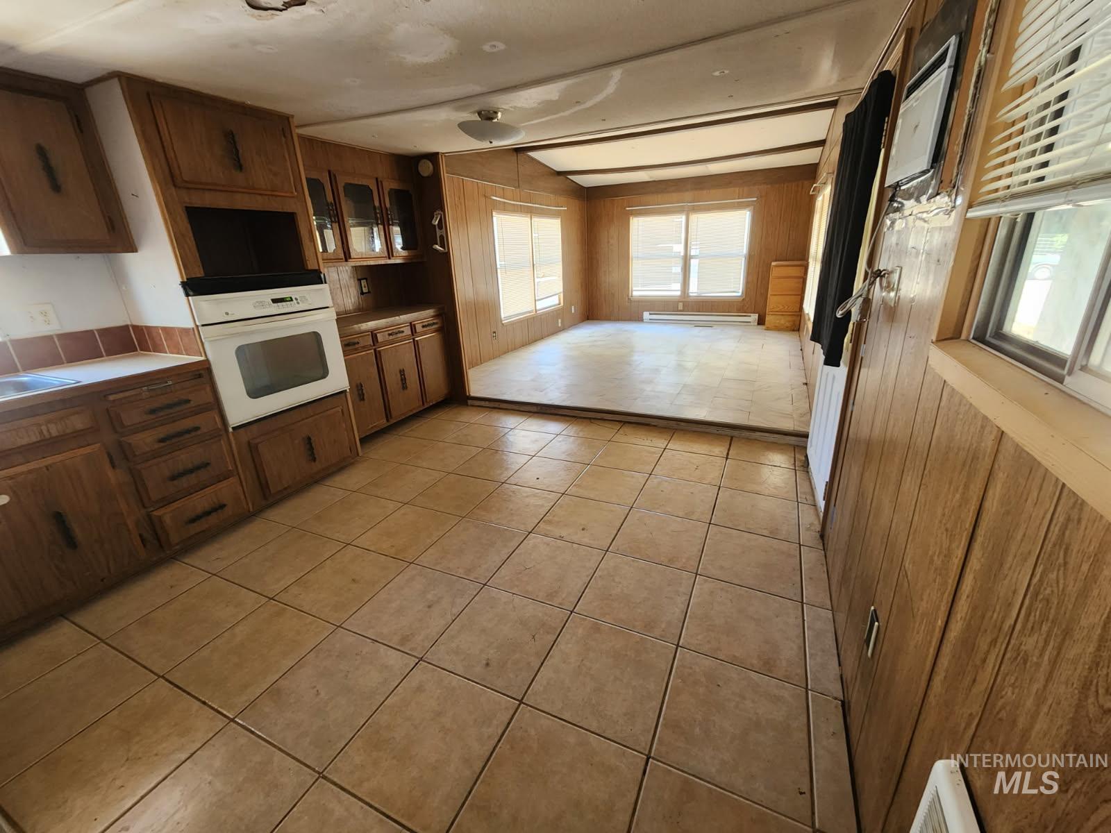 257 D Street Property Photo 5