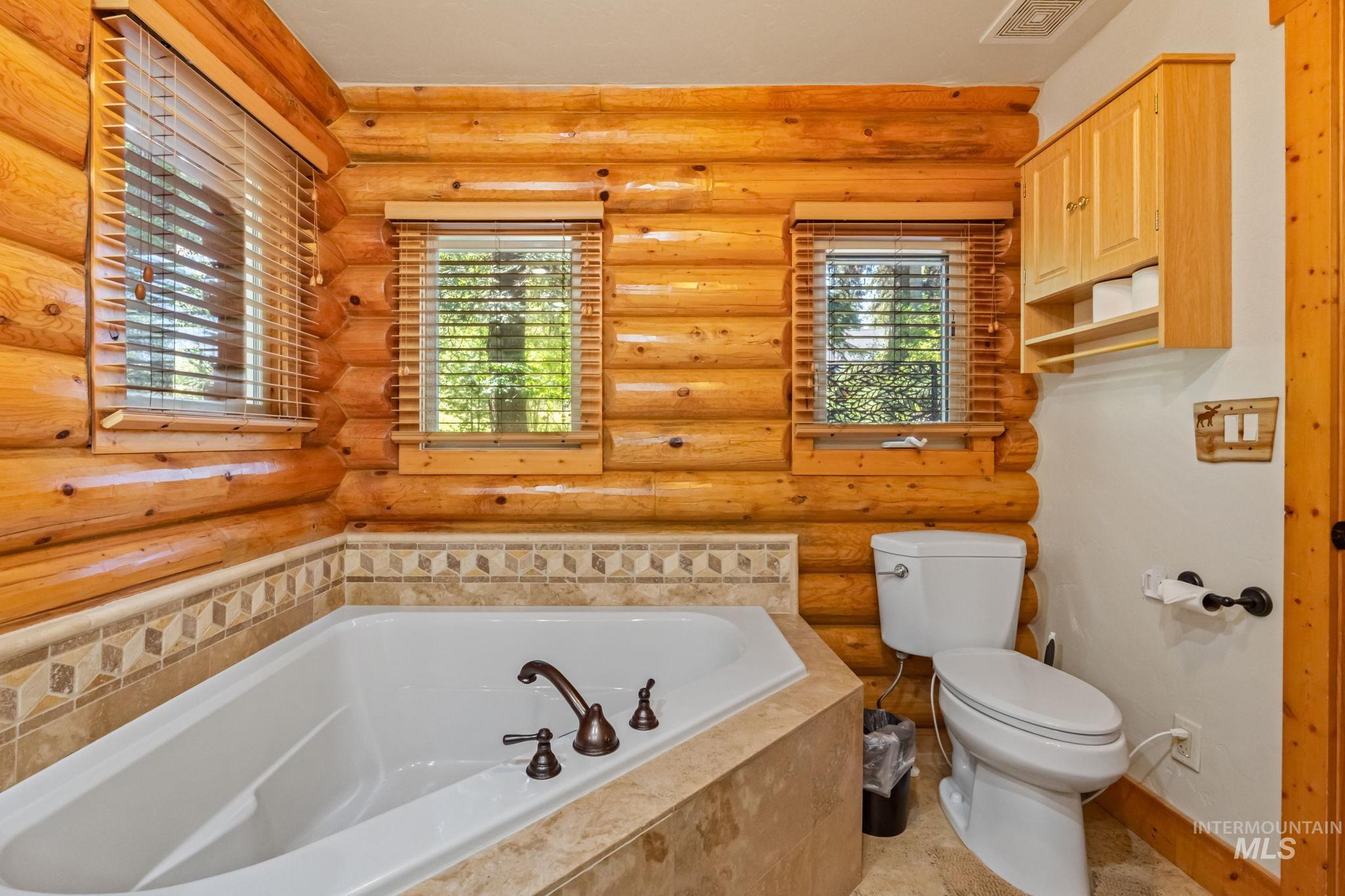 1160 Bellflower Pl. Property Photo 21