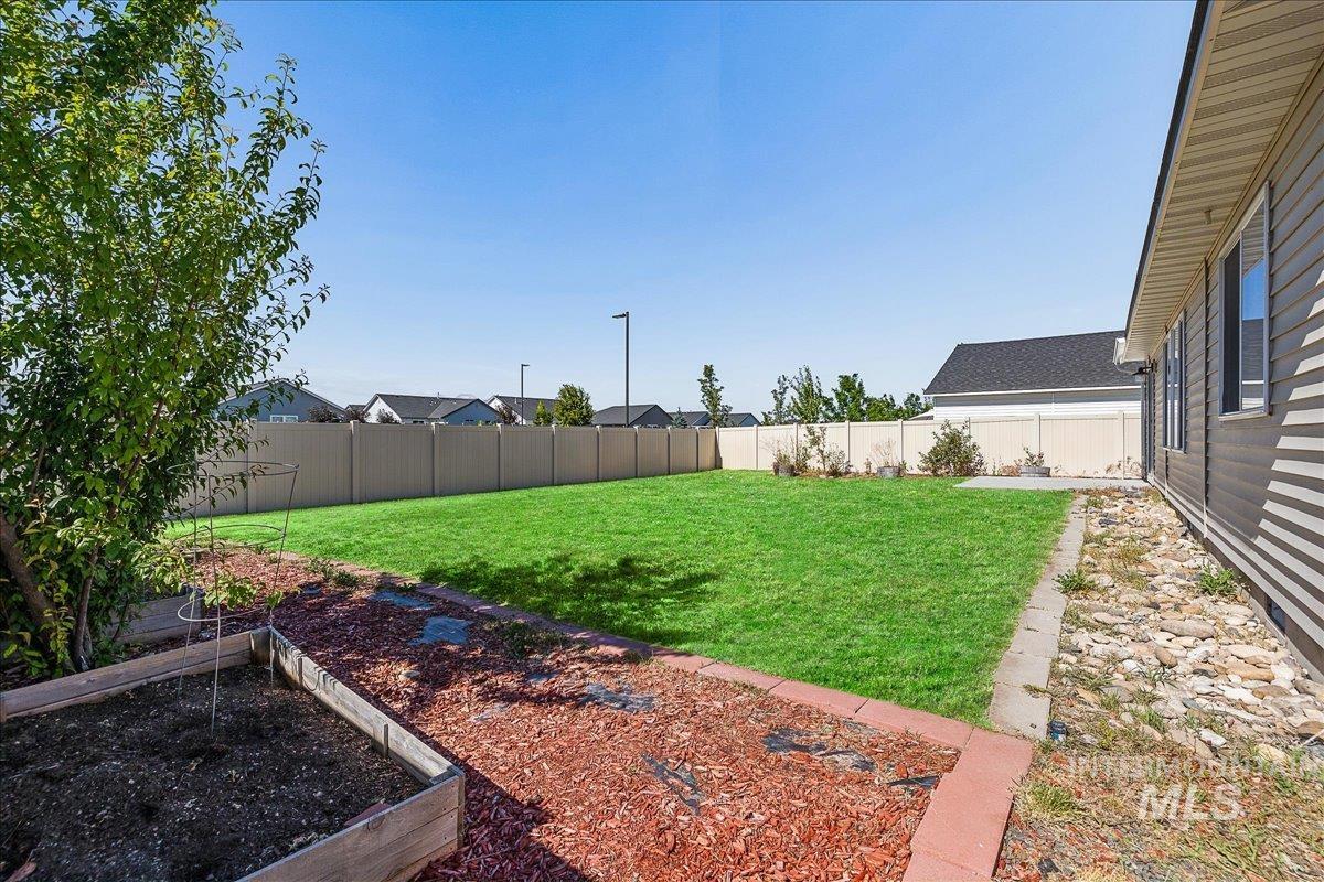 11201 Bidwell Property Photo 41