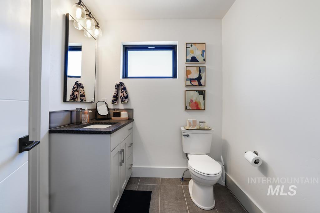 1541 Clear Creek Loop Property Photo 39