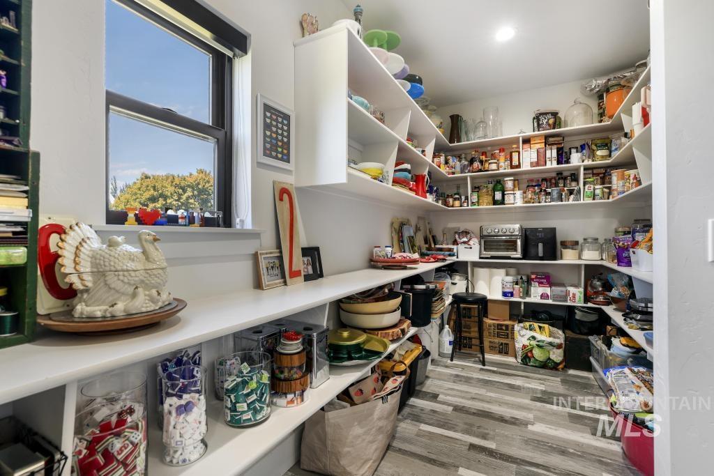 1541 Clear Creek Loop Property Photo 42