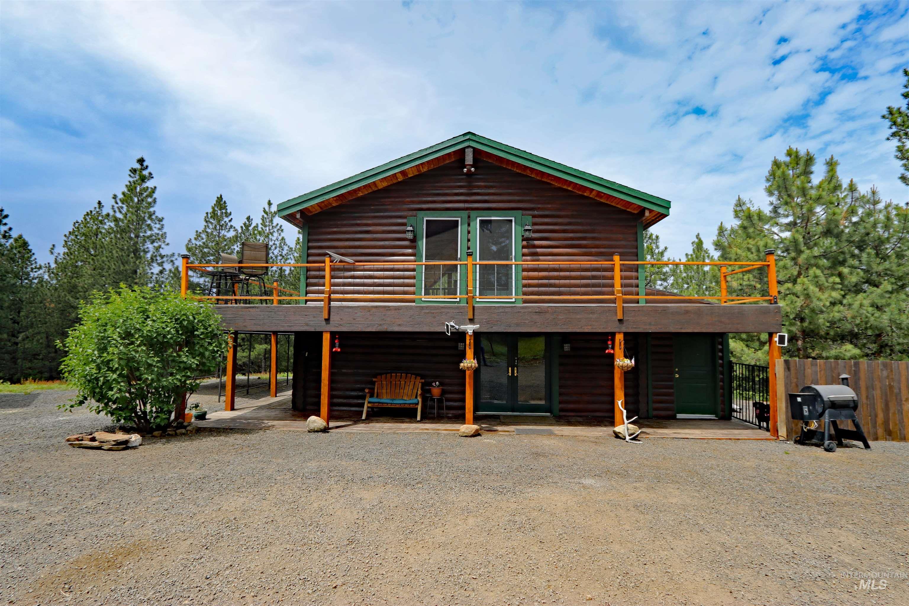 1826 Joseph Road Property Photo 1