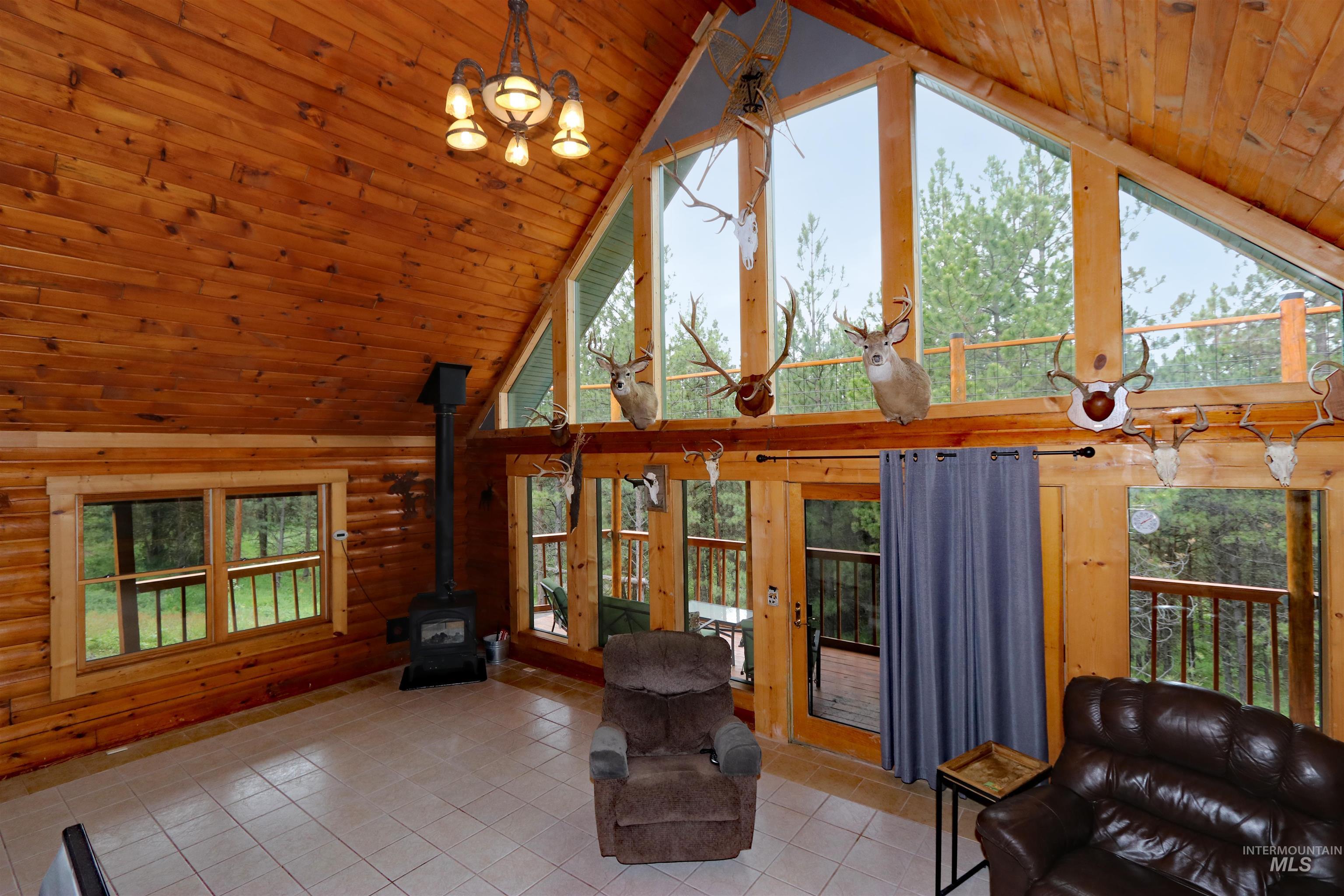 1826 Joseph Road Property Photo 6