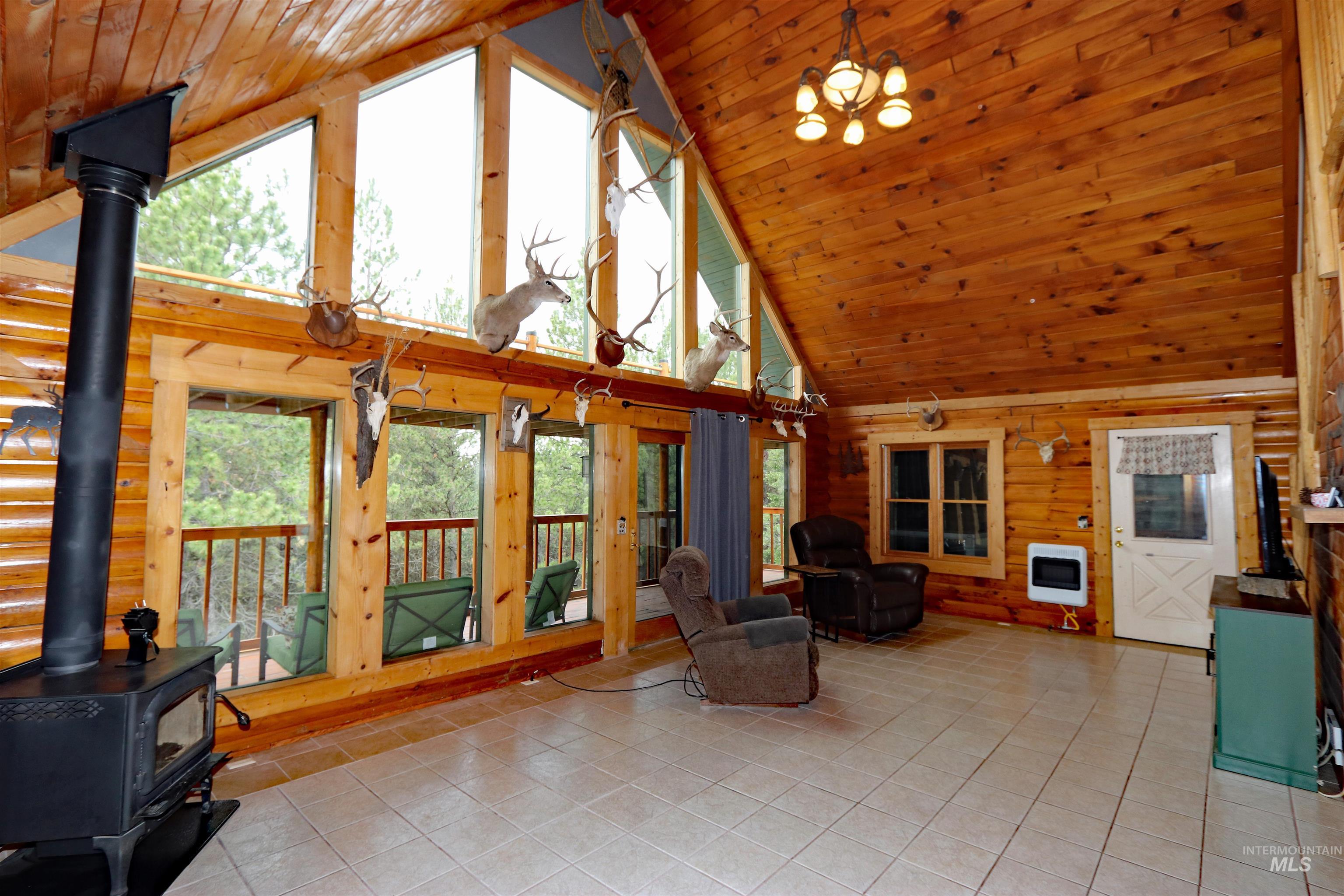 1826 Joseph Road Property Photo 7