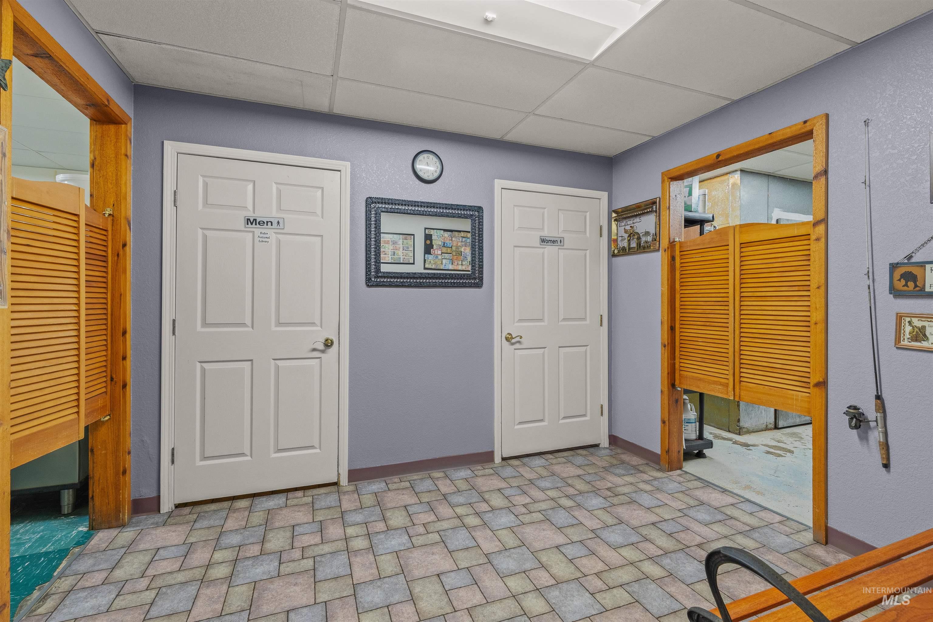 130 Johnson Ave Property Photo 45