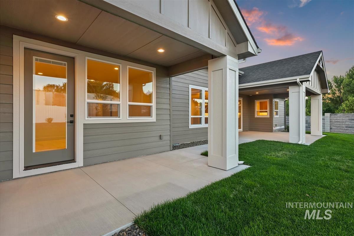 7078 E Chicken Hawk Loop Property Photo 44