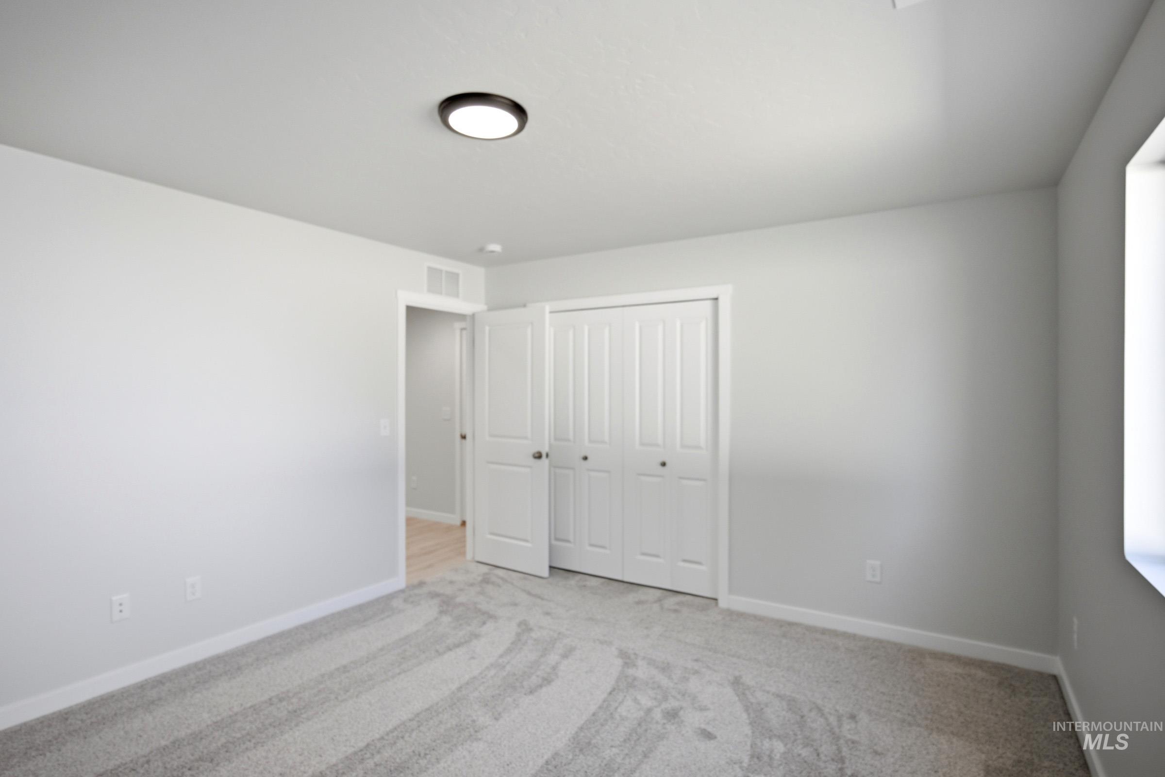 543 W Novak Dr Property Photo 11