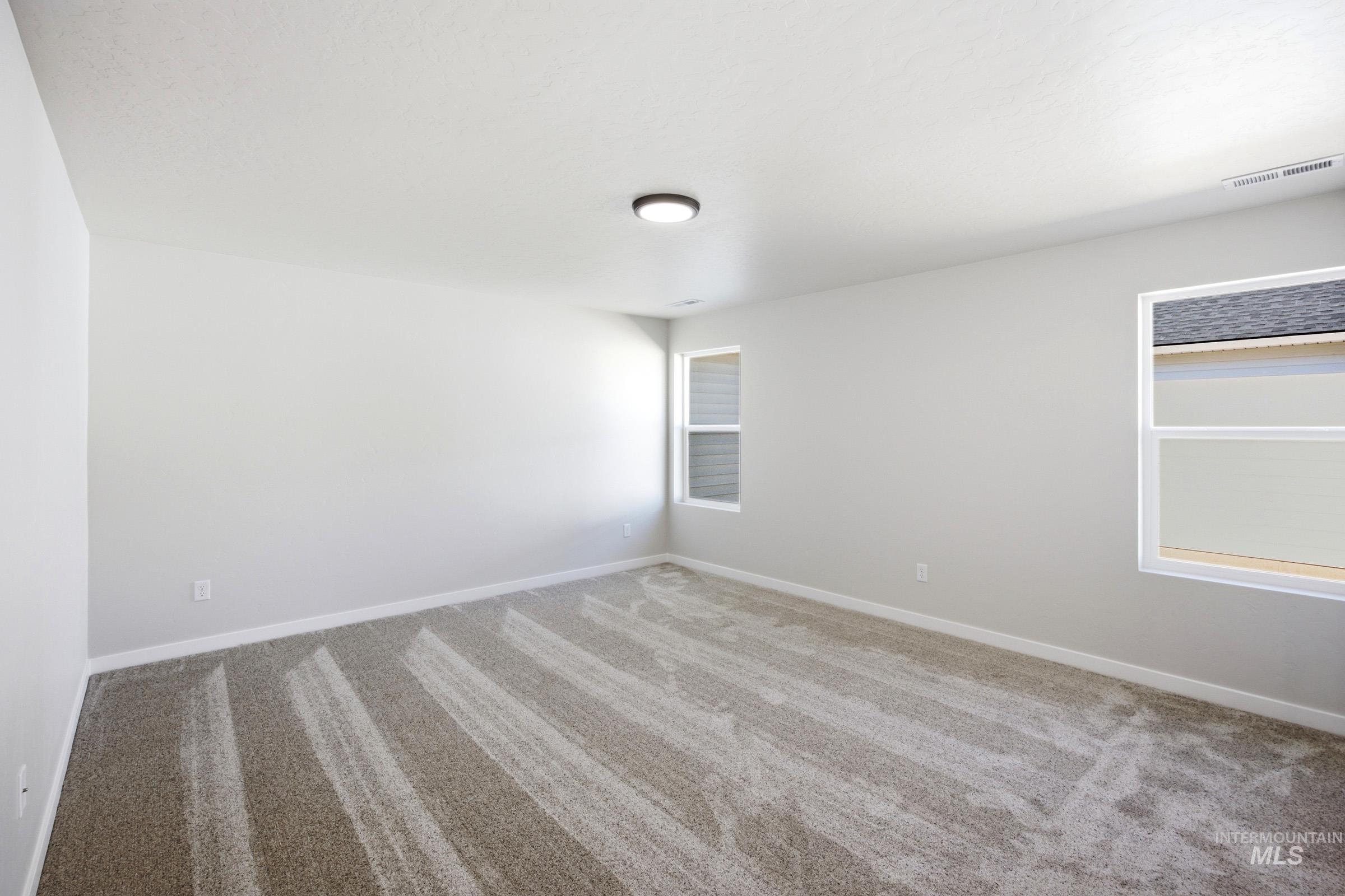 583 W Novak Dr Property Photo 11